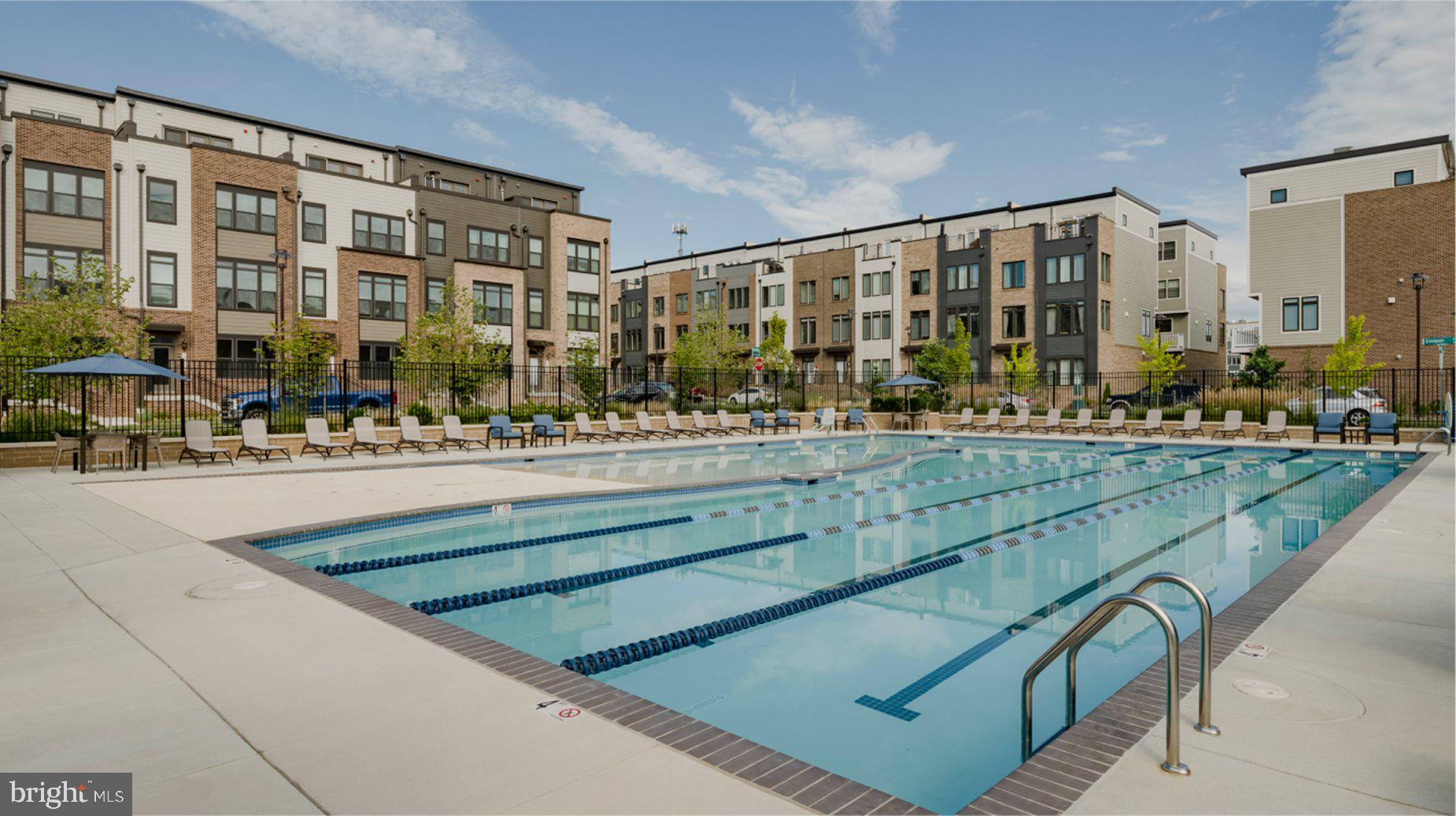 WESTSIDE AT SHADY GROVE METRO - Residential