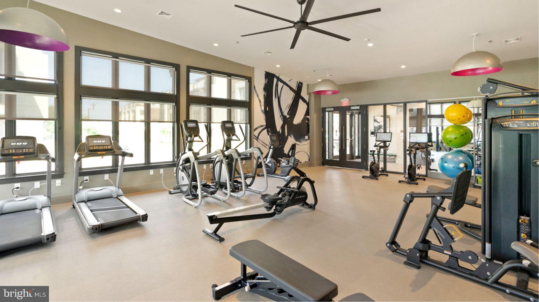 WESTSIDE AT SHADY GROVE METRO - Residential