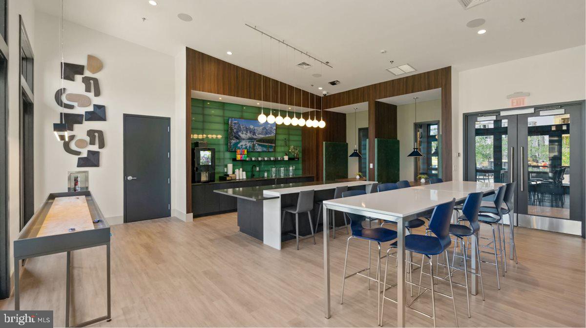 WESTSIDE AT SHADY GROVE METRO - Residential