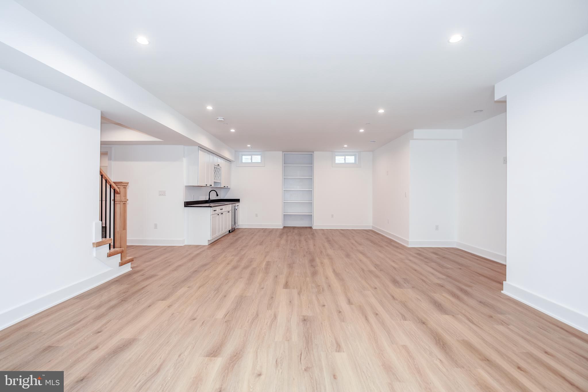 HUNTINGTON TERRACE - Residential