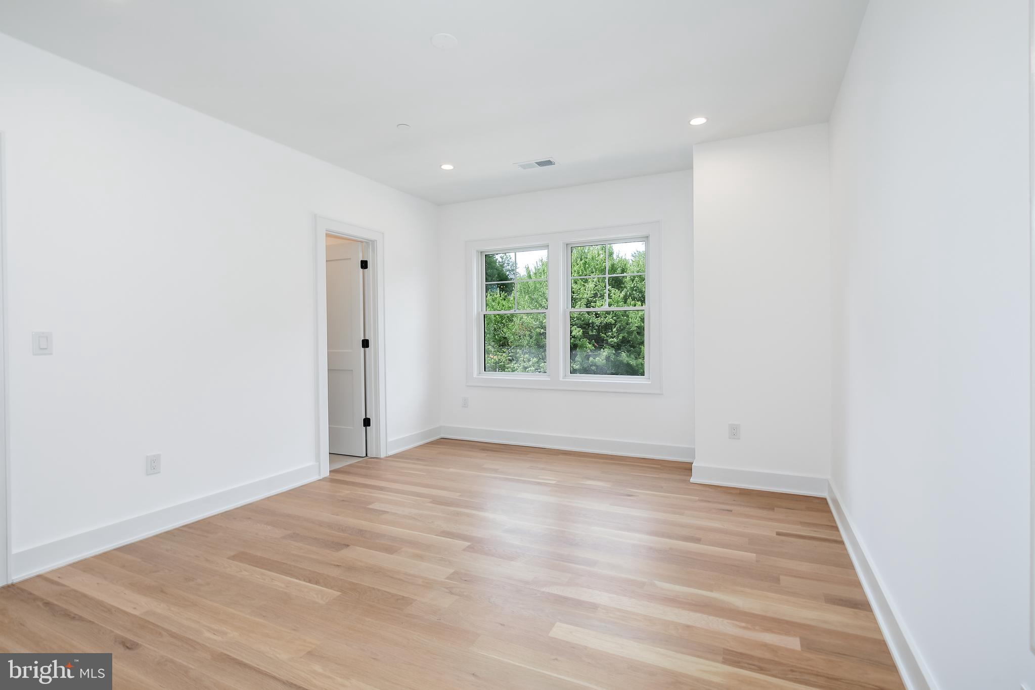 HUNTINGTON TERRACE - Residential