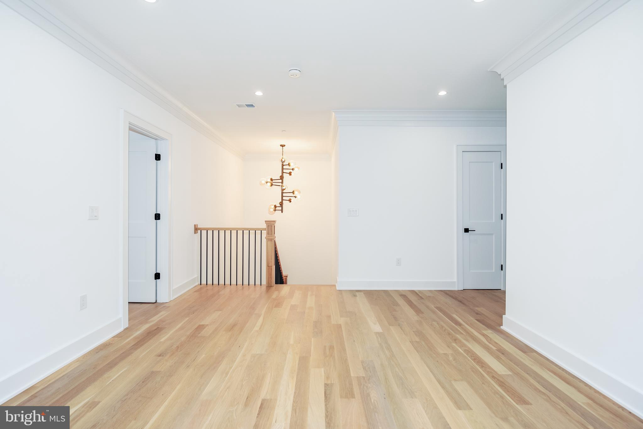 HUNTINGTON TERRACE - Residential