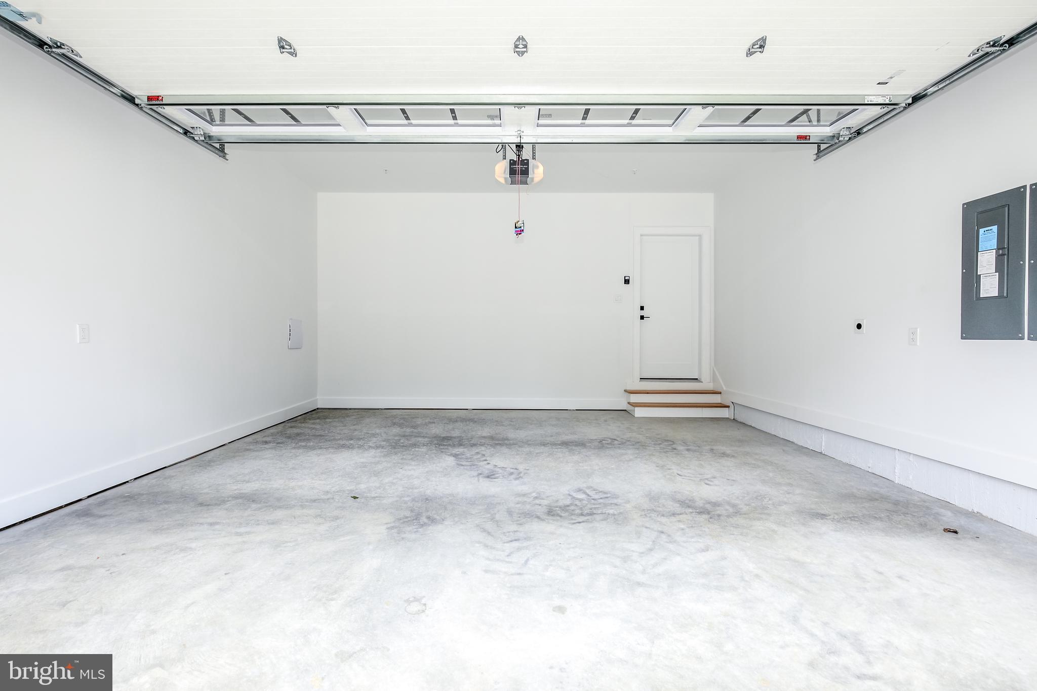 HUNTINGTON TERRACE - Residential