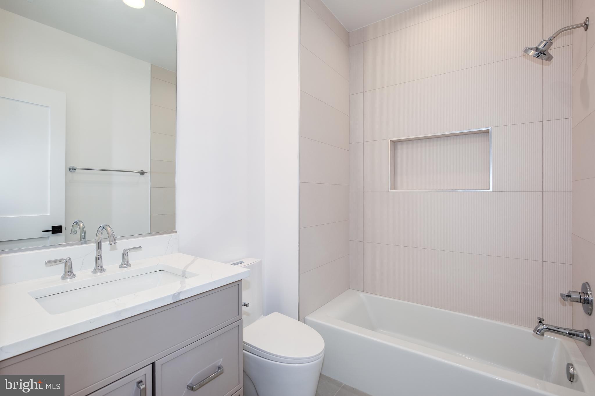 HUNTINGTON TERRACE - Residential