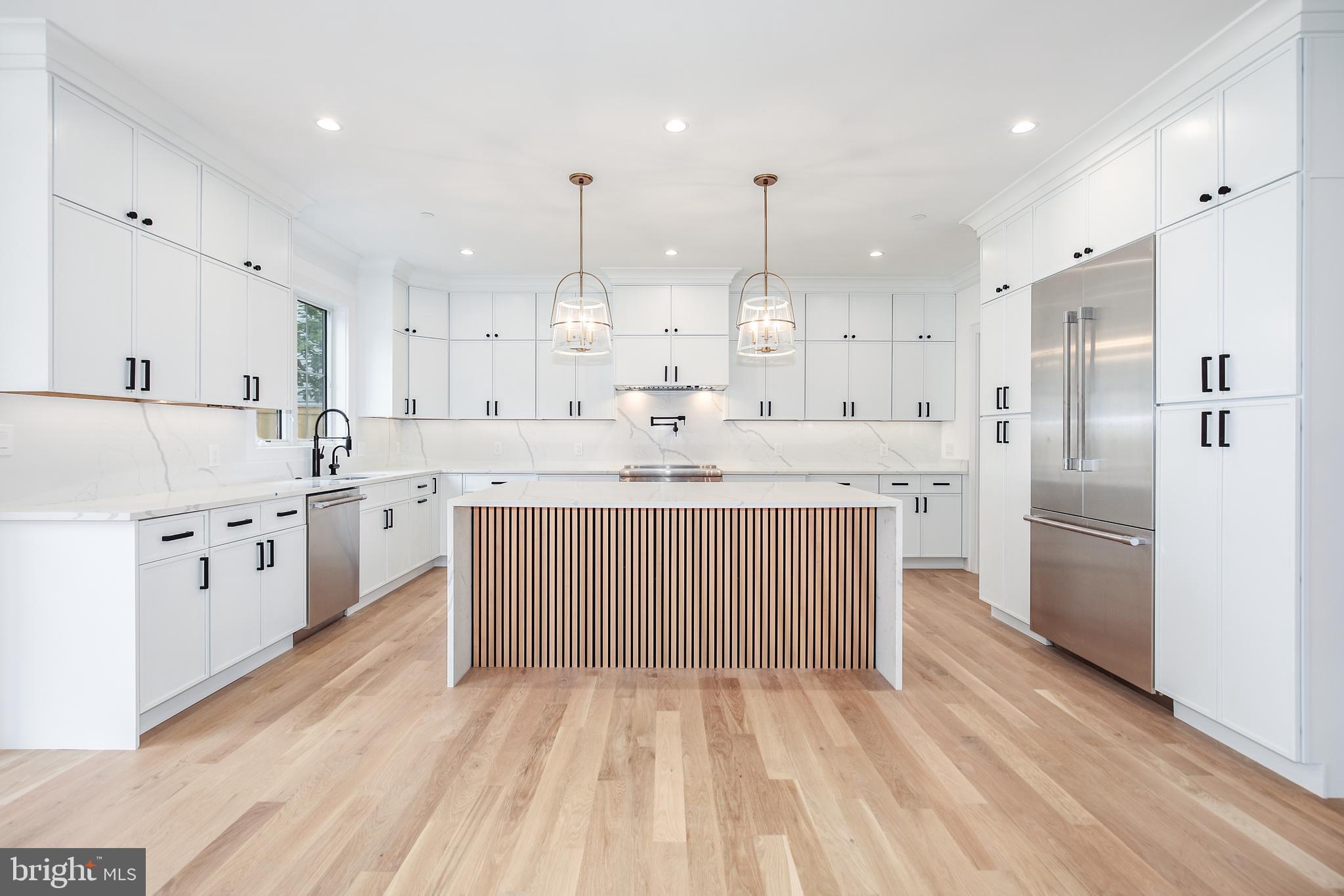 HUNTINGTON TERRACE - Residential