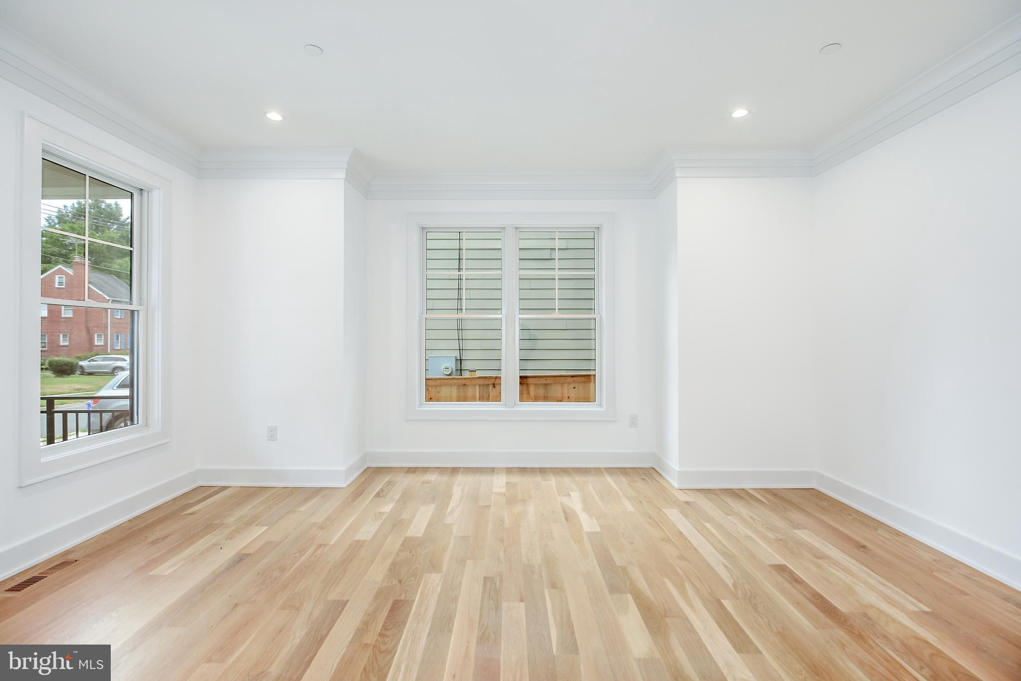 HUNTINGTON TERRACE - Residential