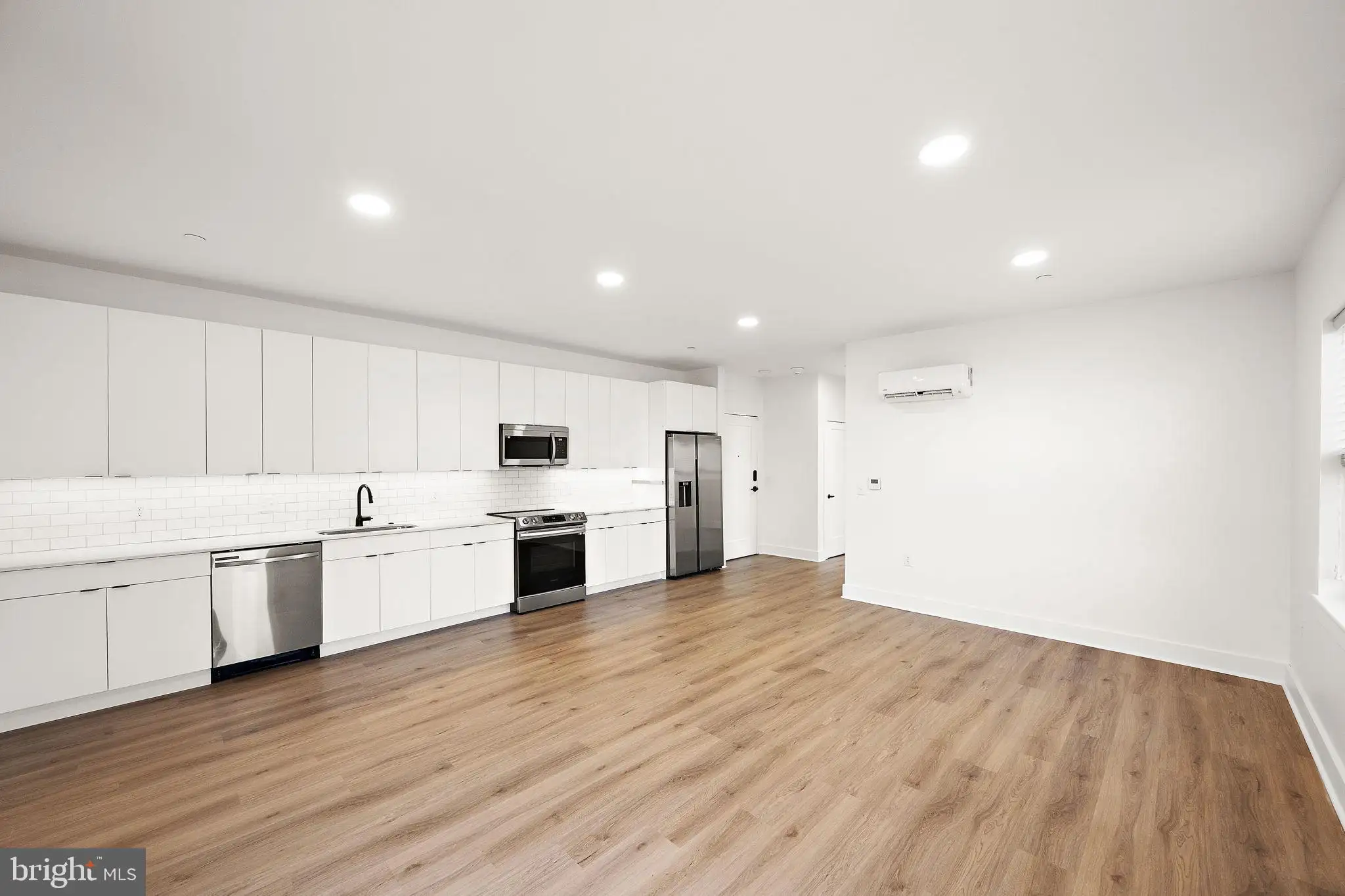 Additional image 30 of 801 N Market Street Unit 303, Wilmington, DE 19801