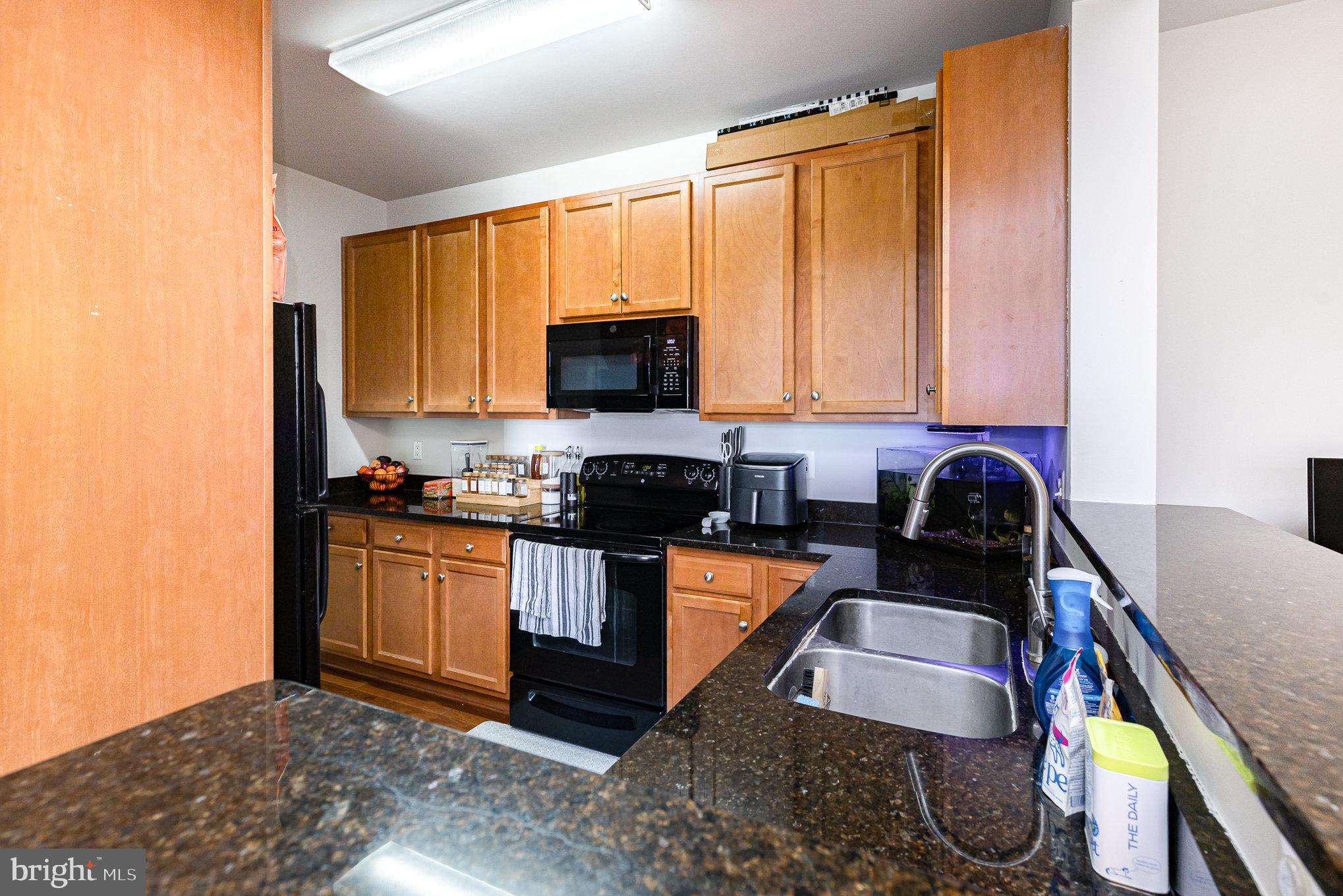 WAVERLY STATION - Residential