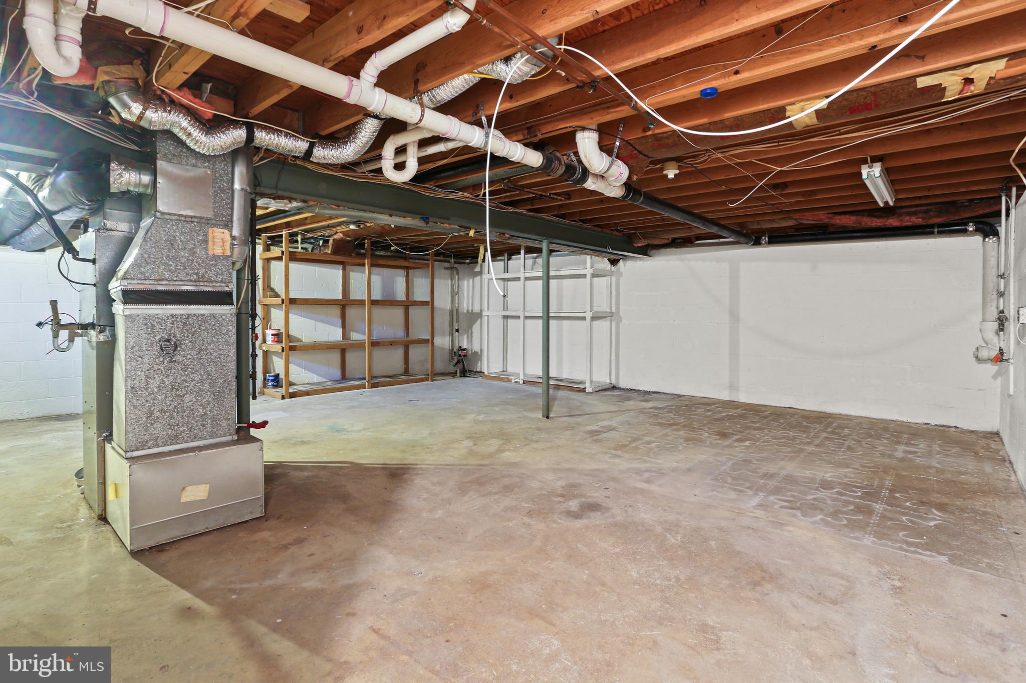 LONG REACH - Residential