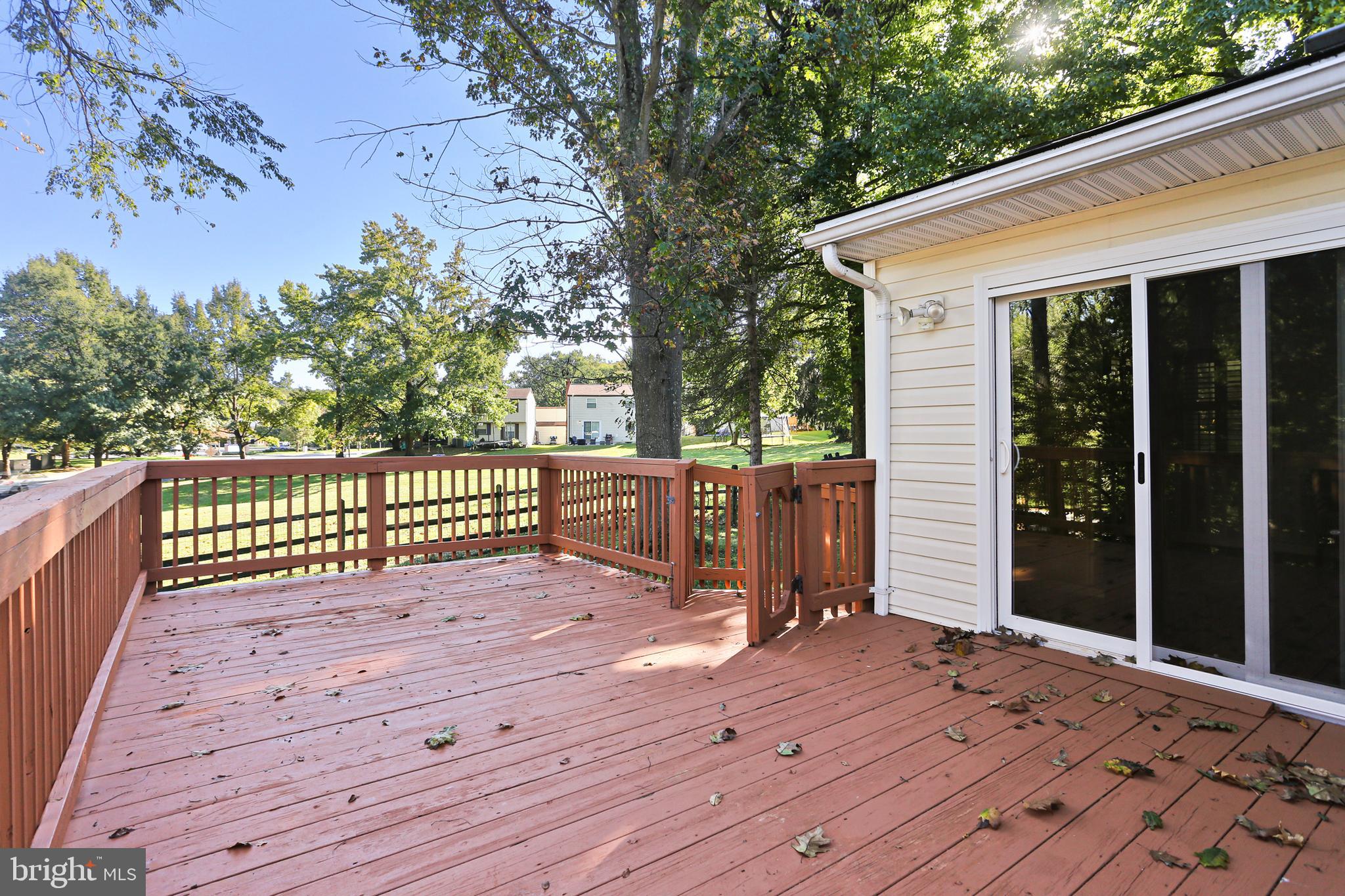 LONG REACH - Residential