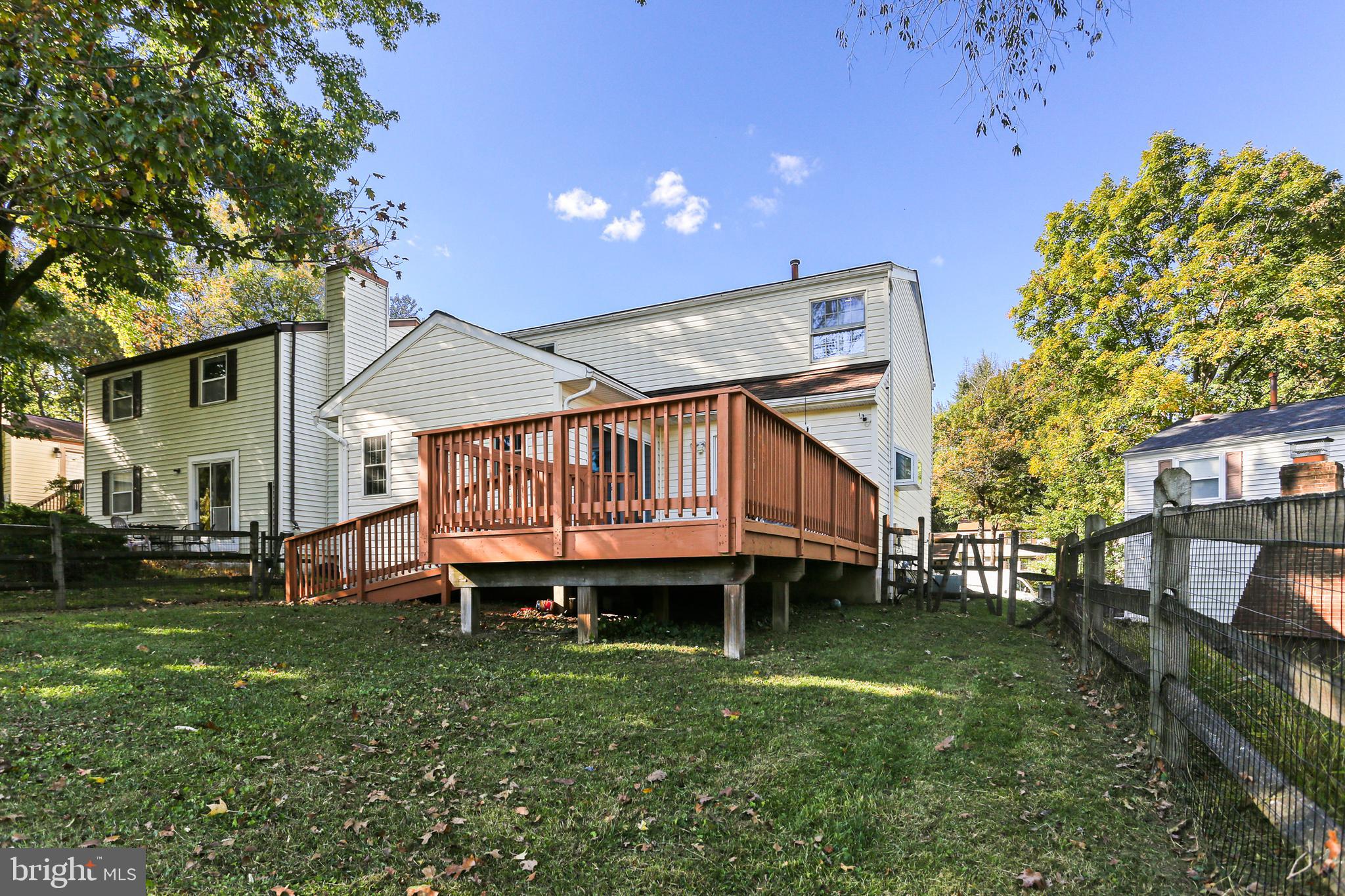 LONG REACH - Residential