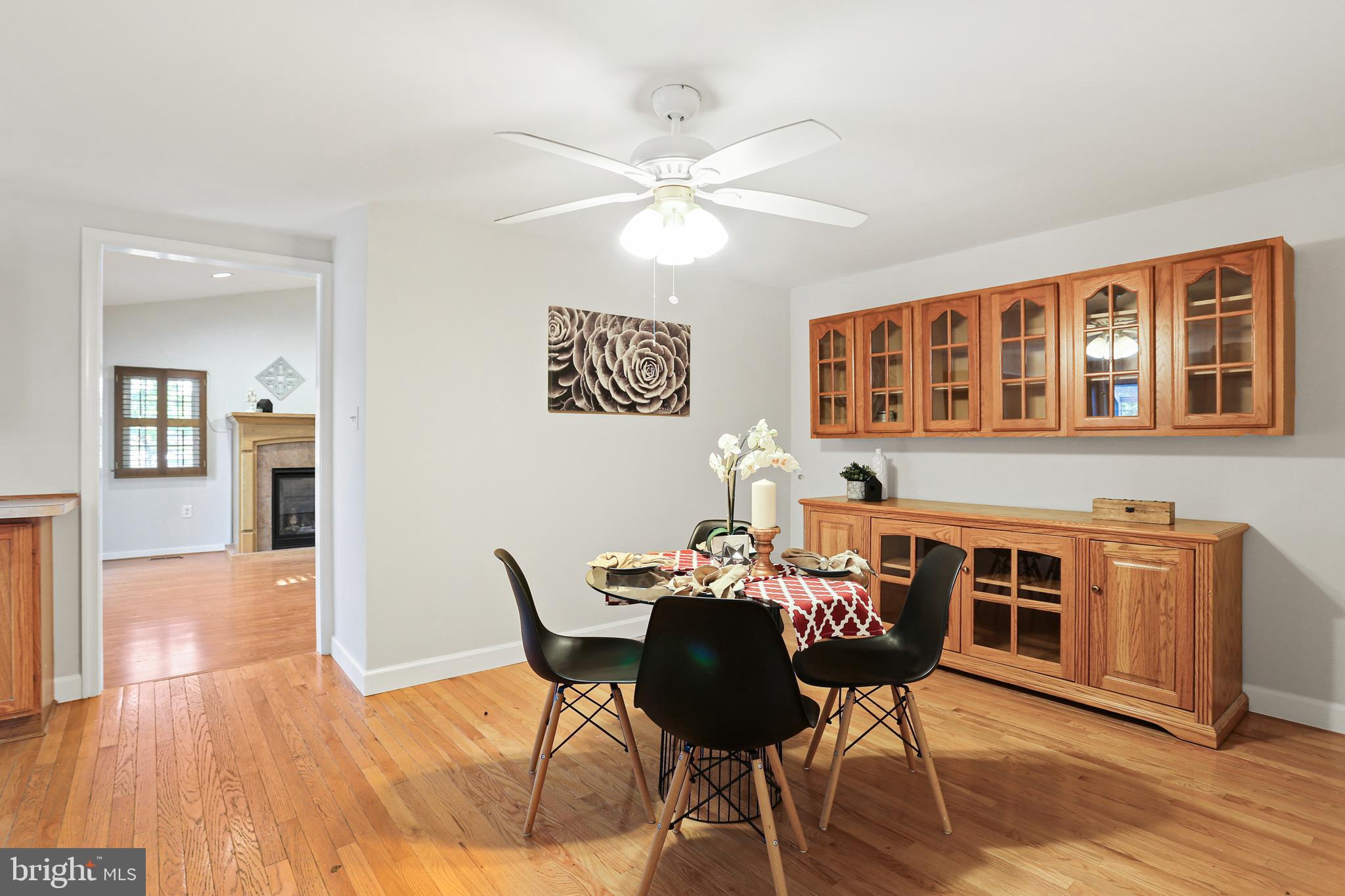 LONG REACH - Residential