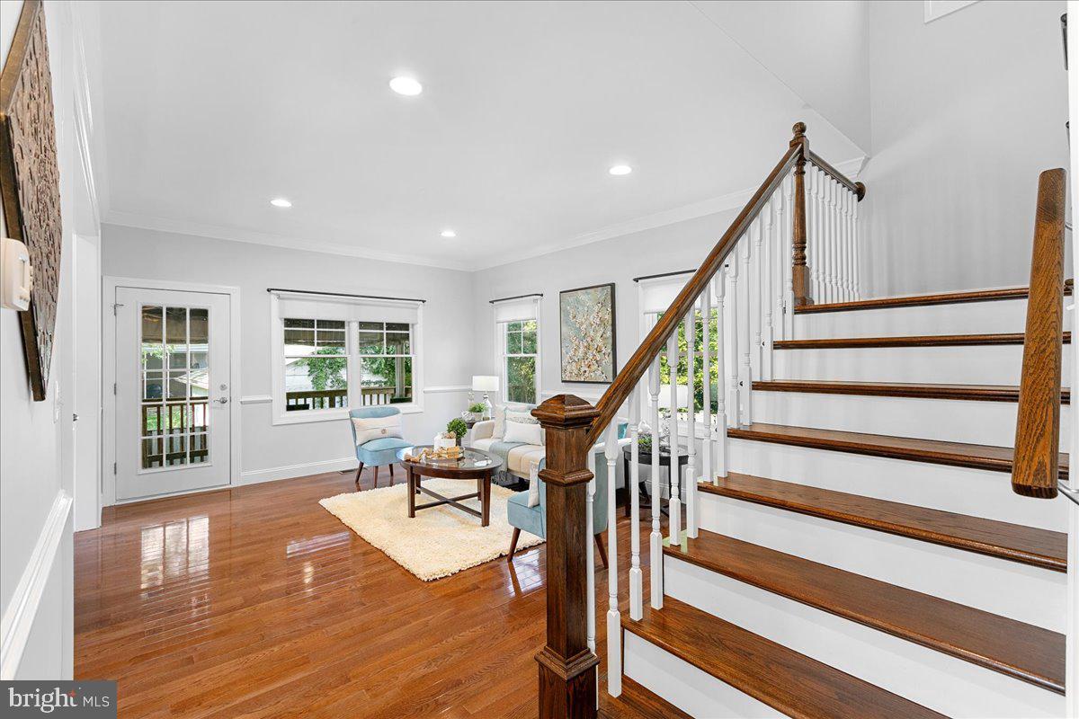 JOHNSONS HILL - Residential