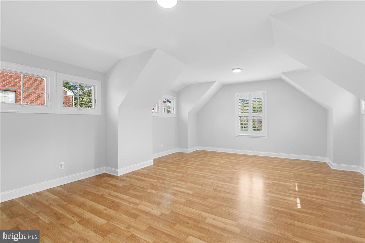 JOHNSONS HILL - Residential