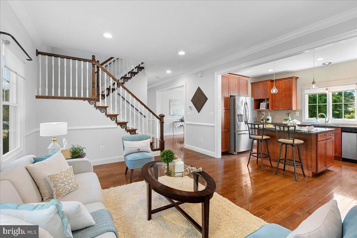 JOHNSONS HILL - Residential