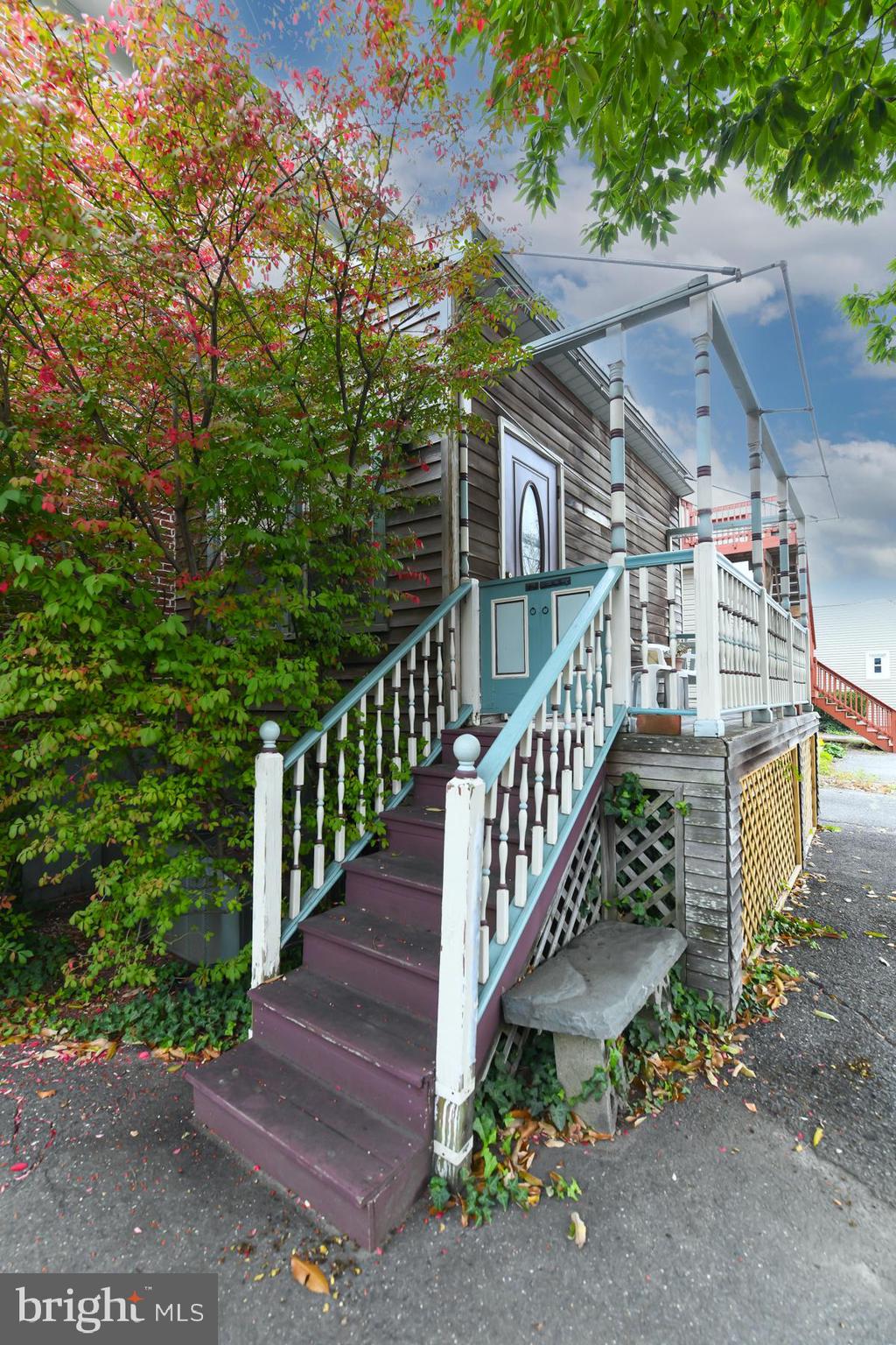 71 COOPER STREET