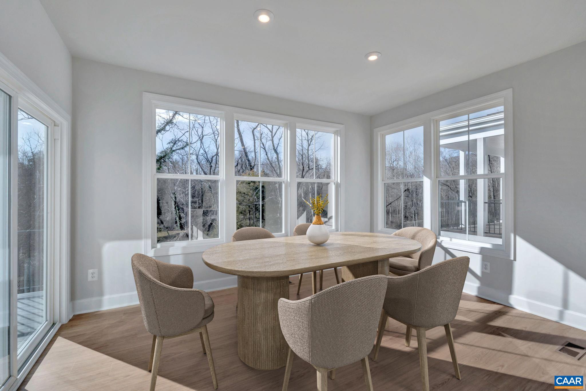 PLEASANT GREEN - Residential