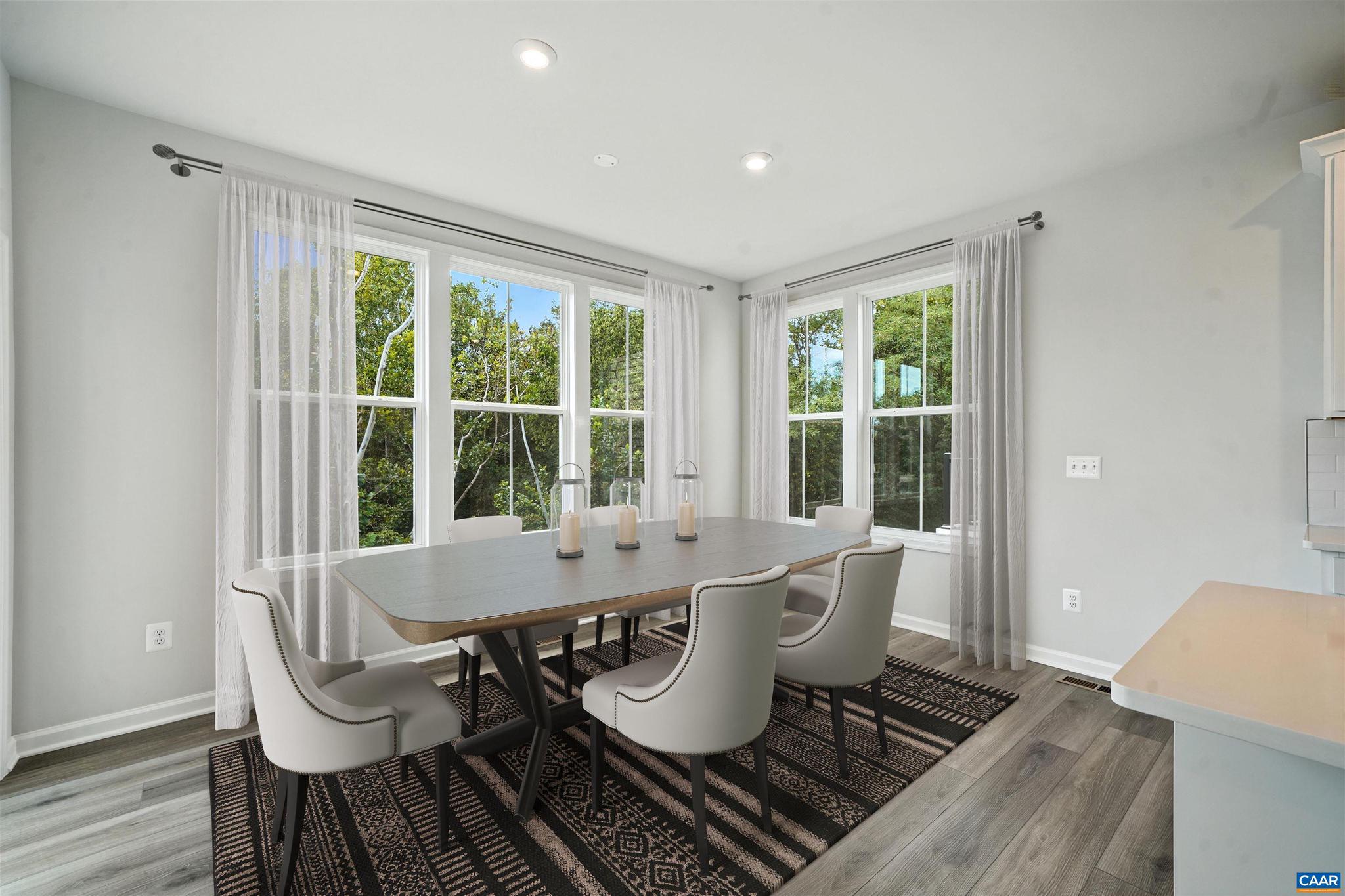 PLEASANT GREEN - Residential