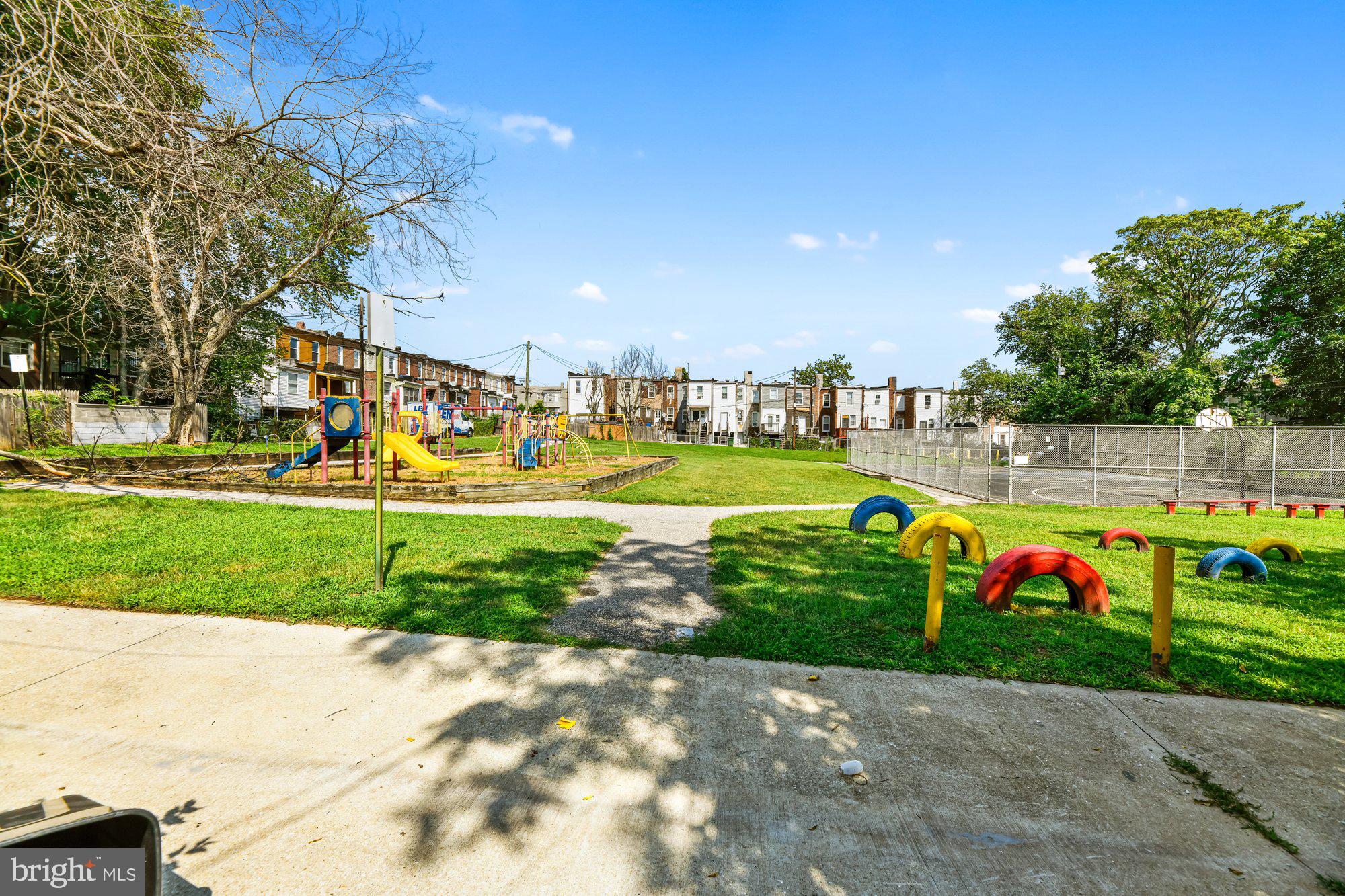 BIDDLE STREET - Residential
