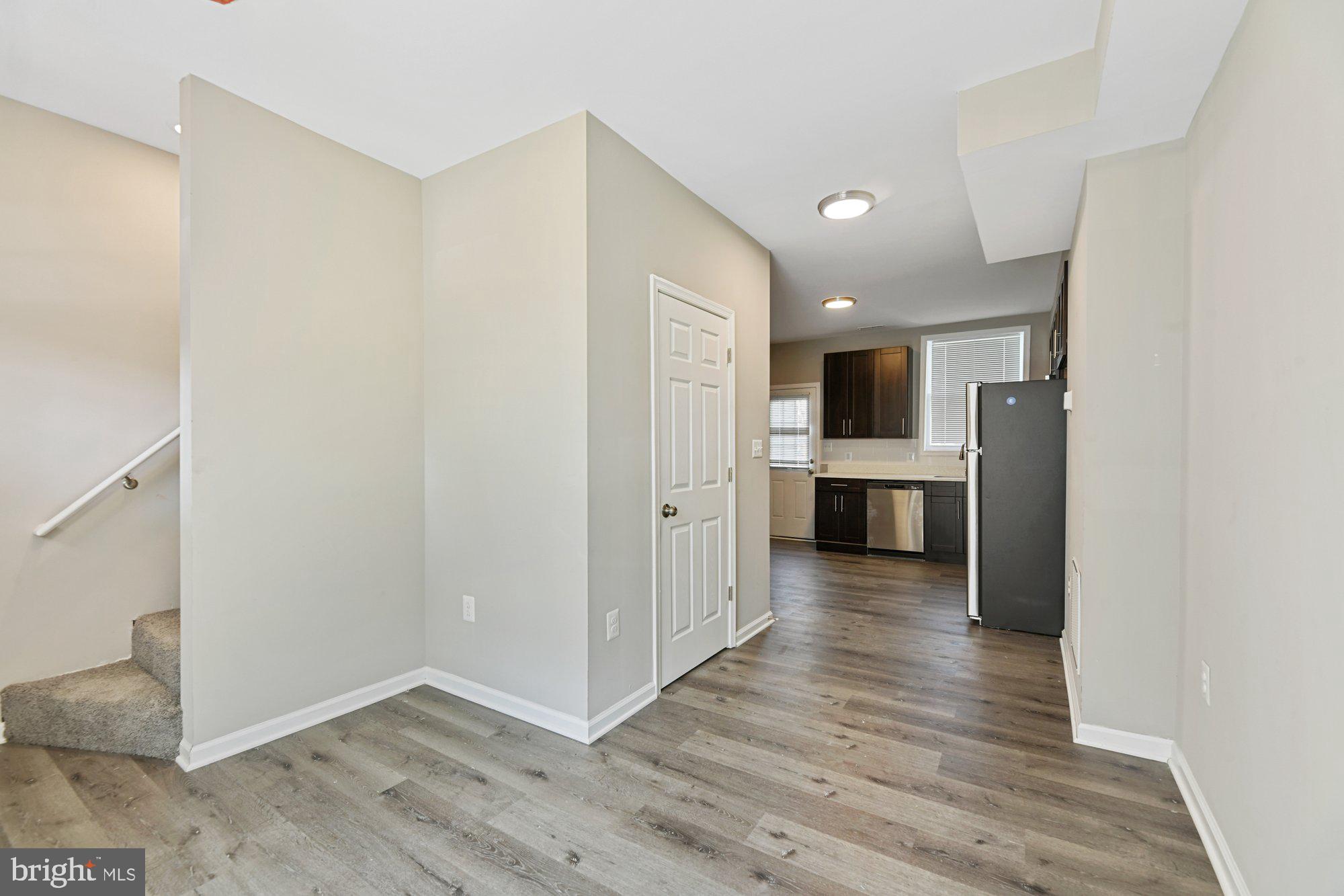 BIDDLE STREET - Residential