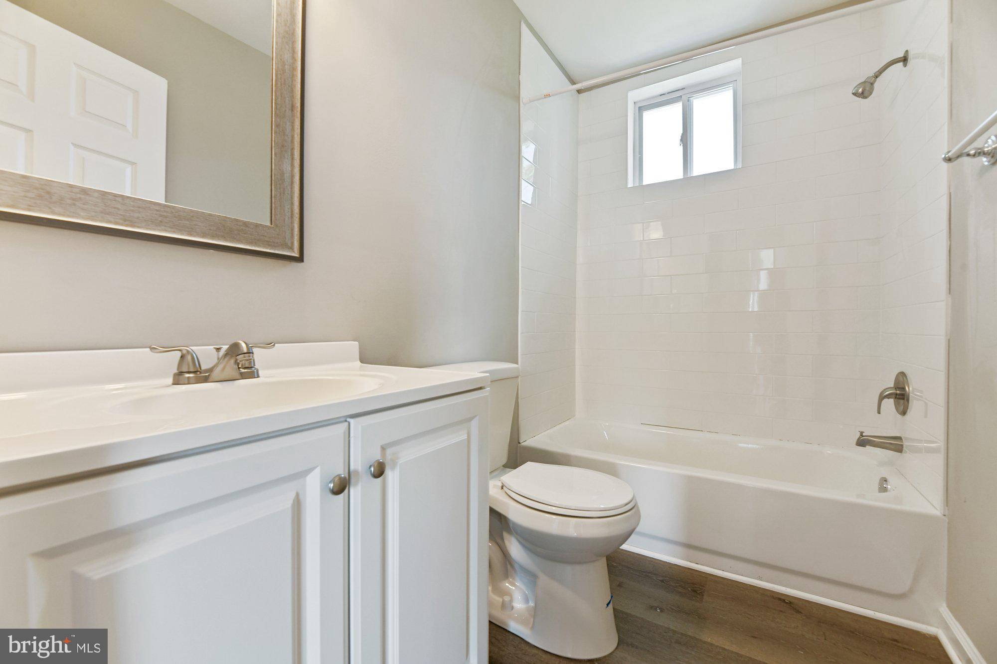 BIDDLE STREET - Residential