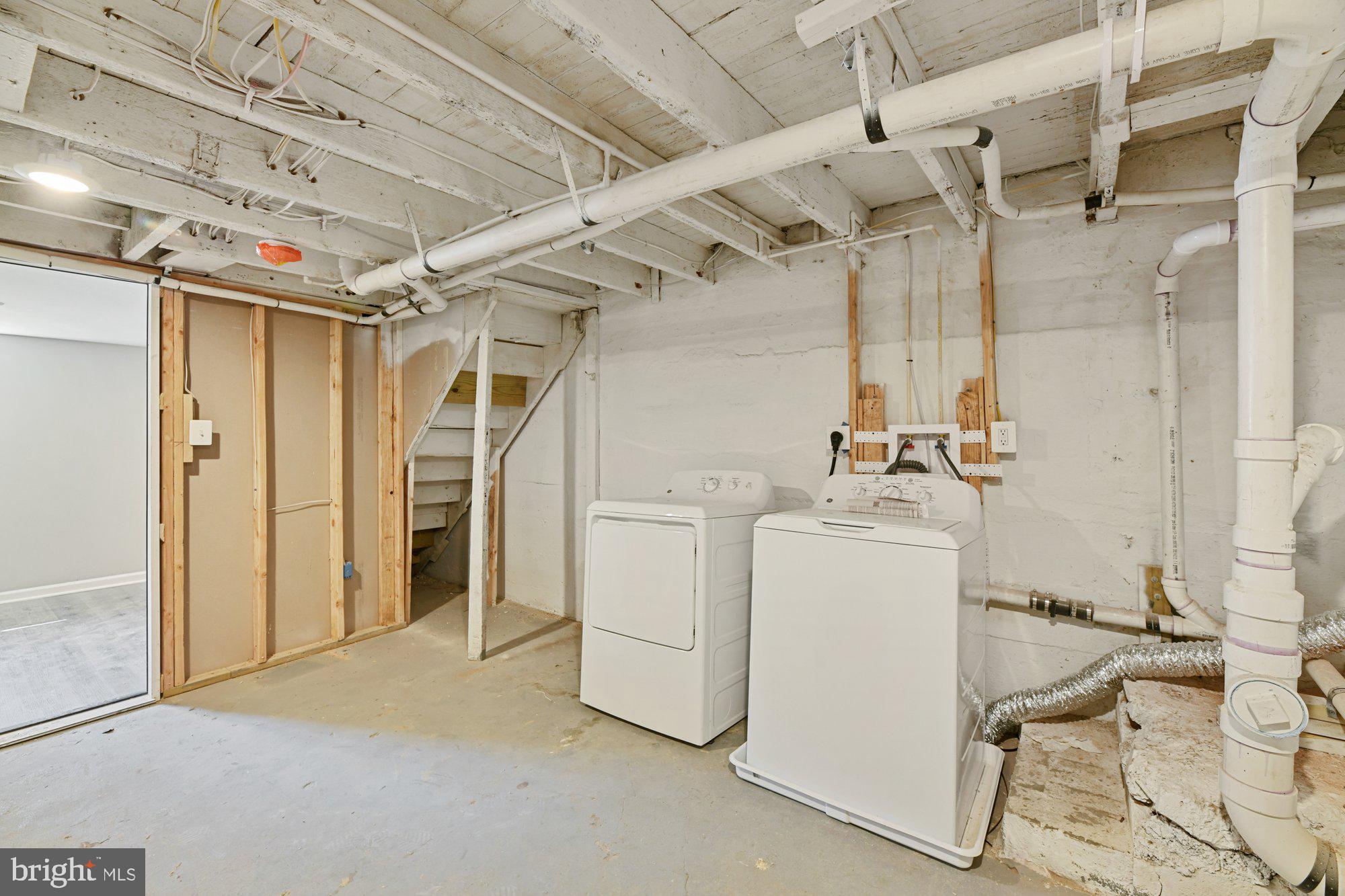 BIDDLE STREET - Residential