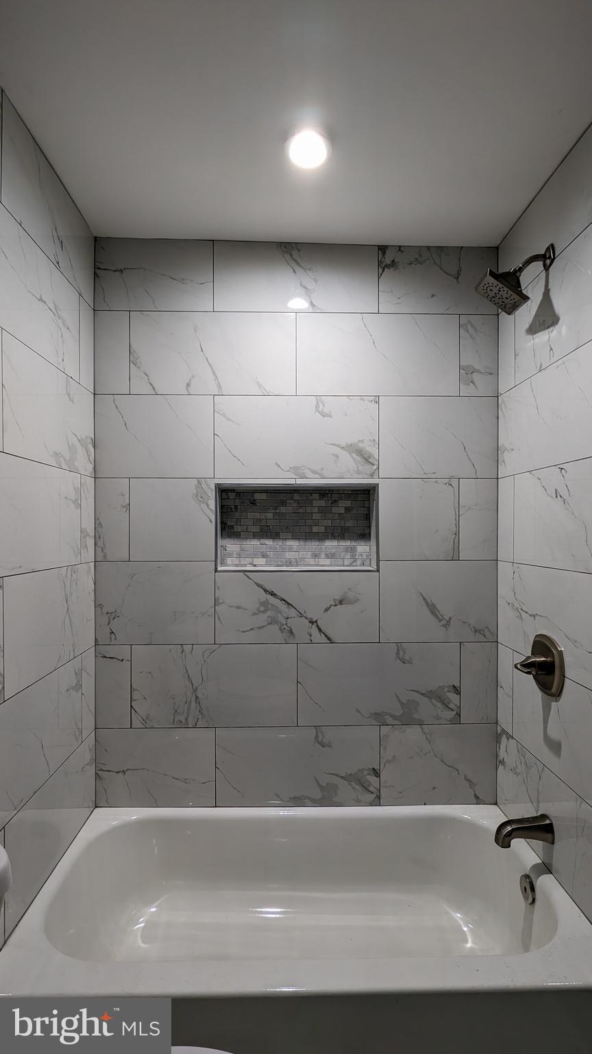 MCELDERRY PARK - Residential