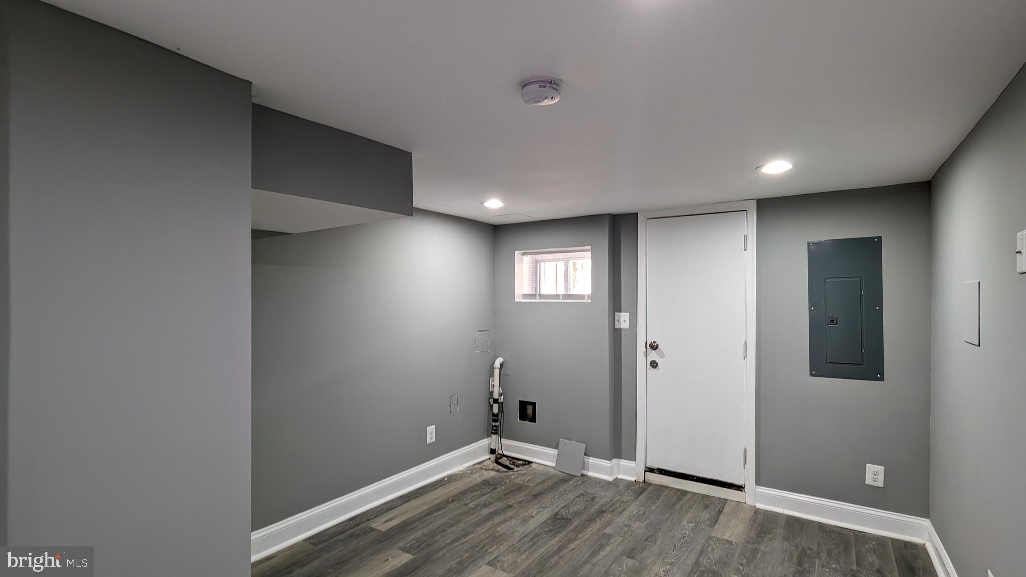 MCELDERRY PARK - Residential