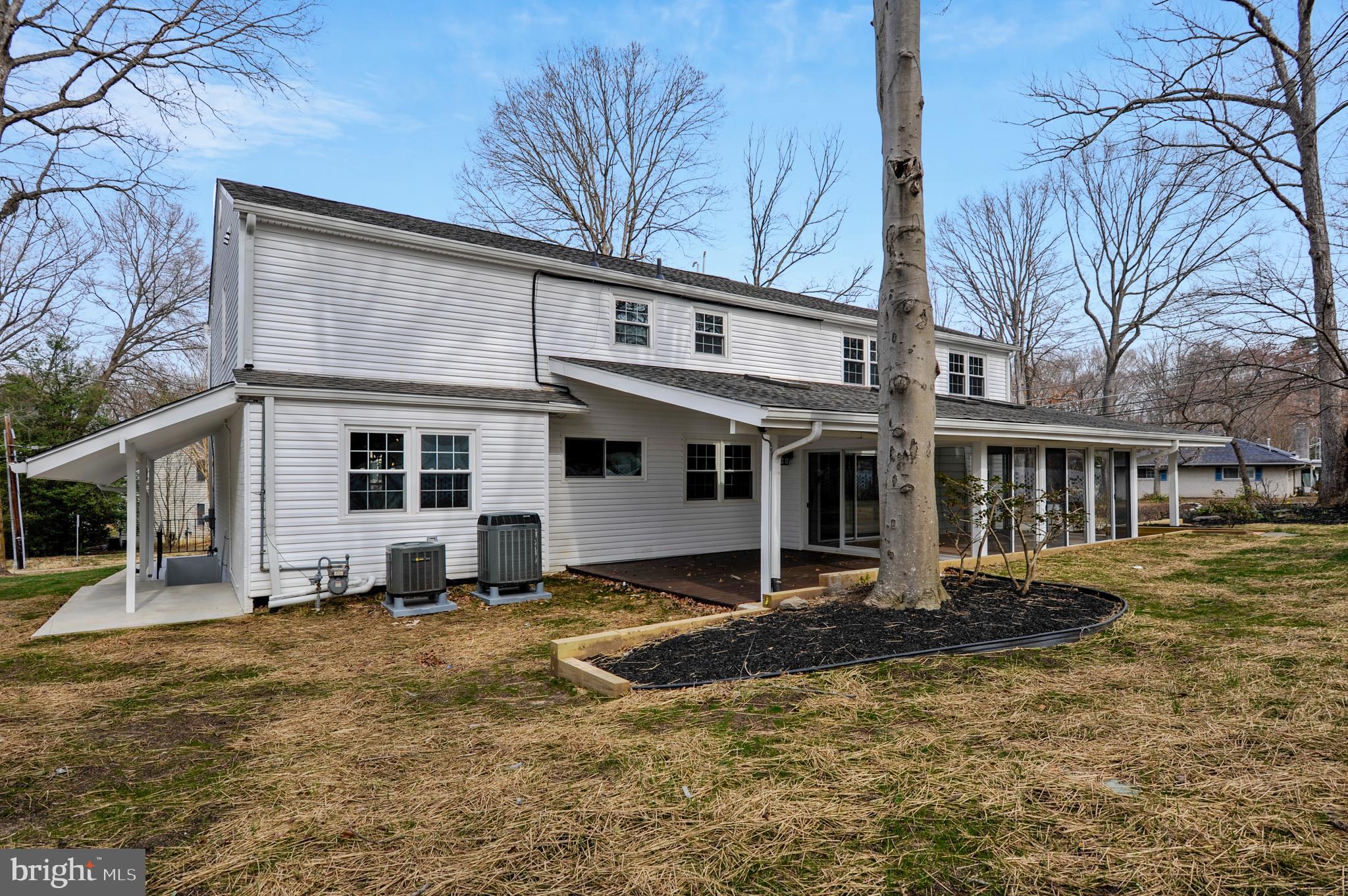 TANTALLON ON THE POTOMAC - Residential