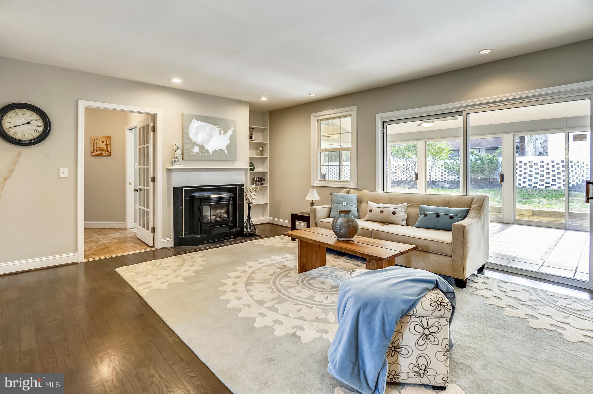 TANTALLON ON THE POTOMAC - Residential