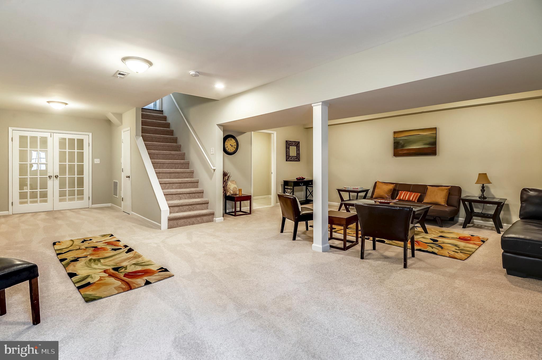 TANTALLON ON THE POTOMAC - Residential