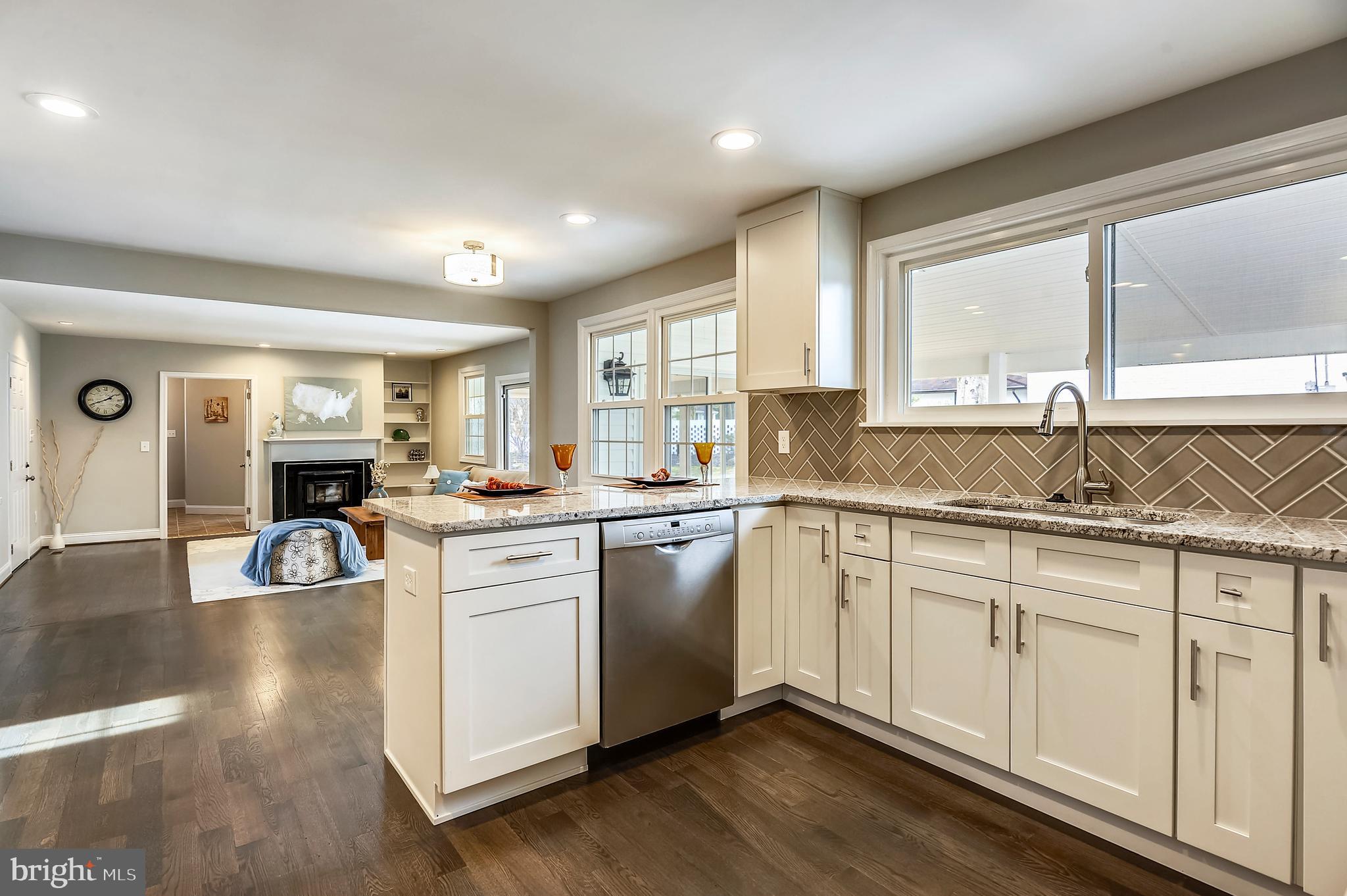 TANTALLON ON THE POTOMAC - Residential