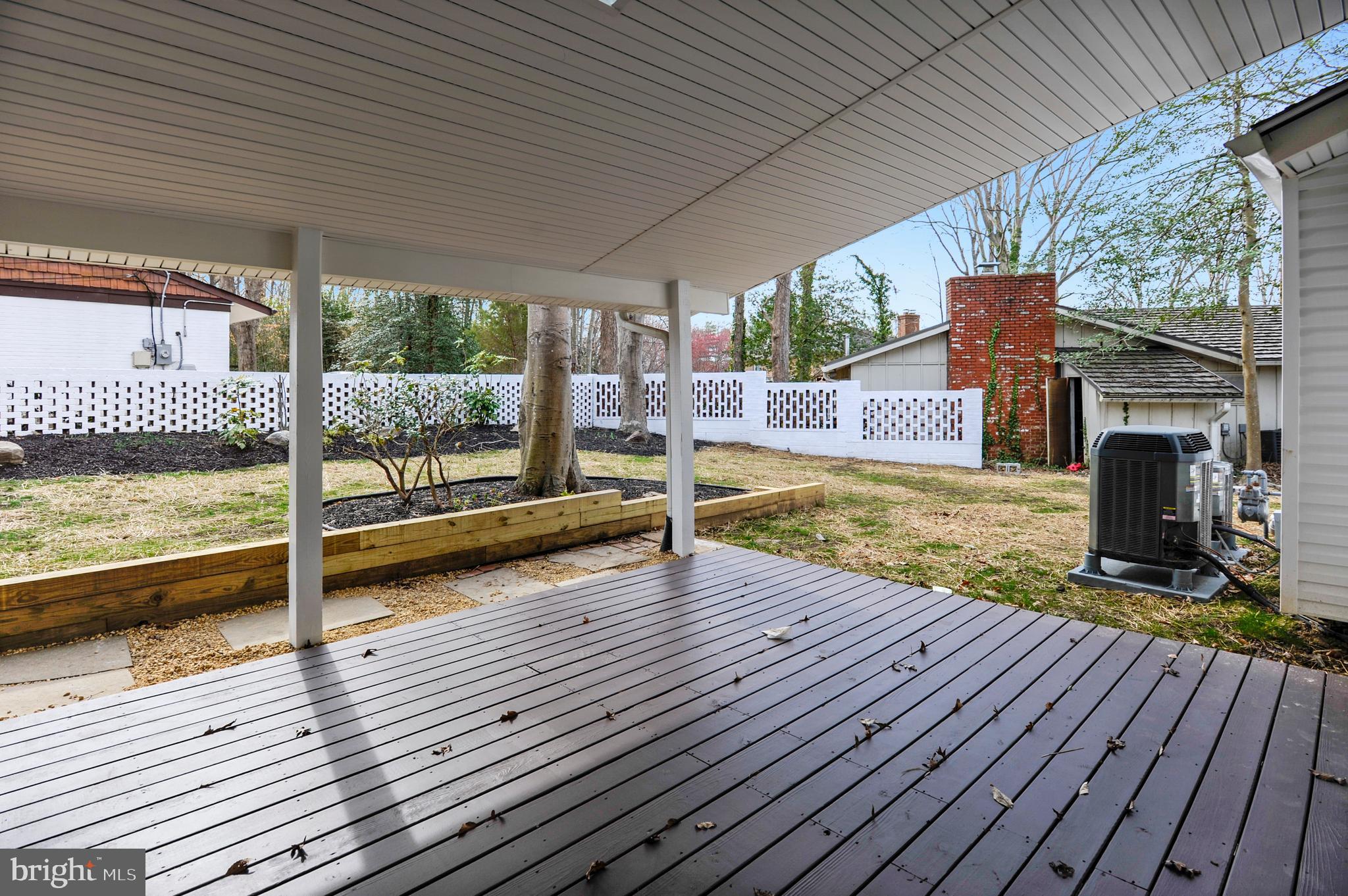 TANTALLON ON THE POTOMAC - Residential