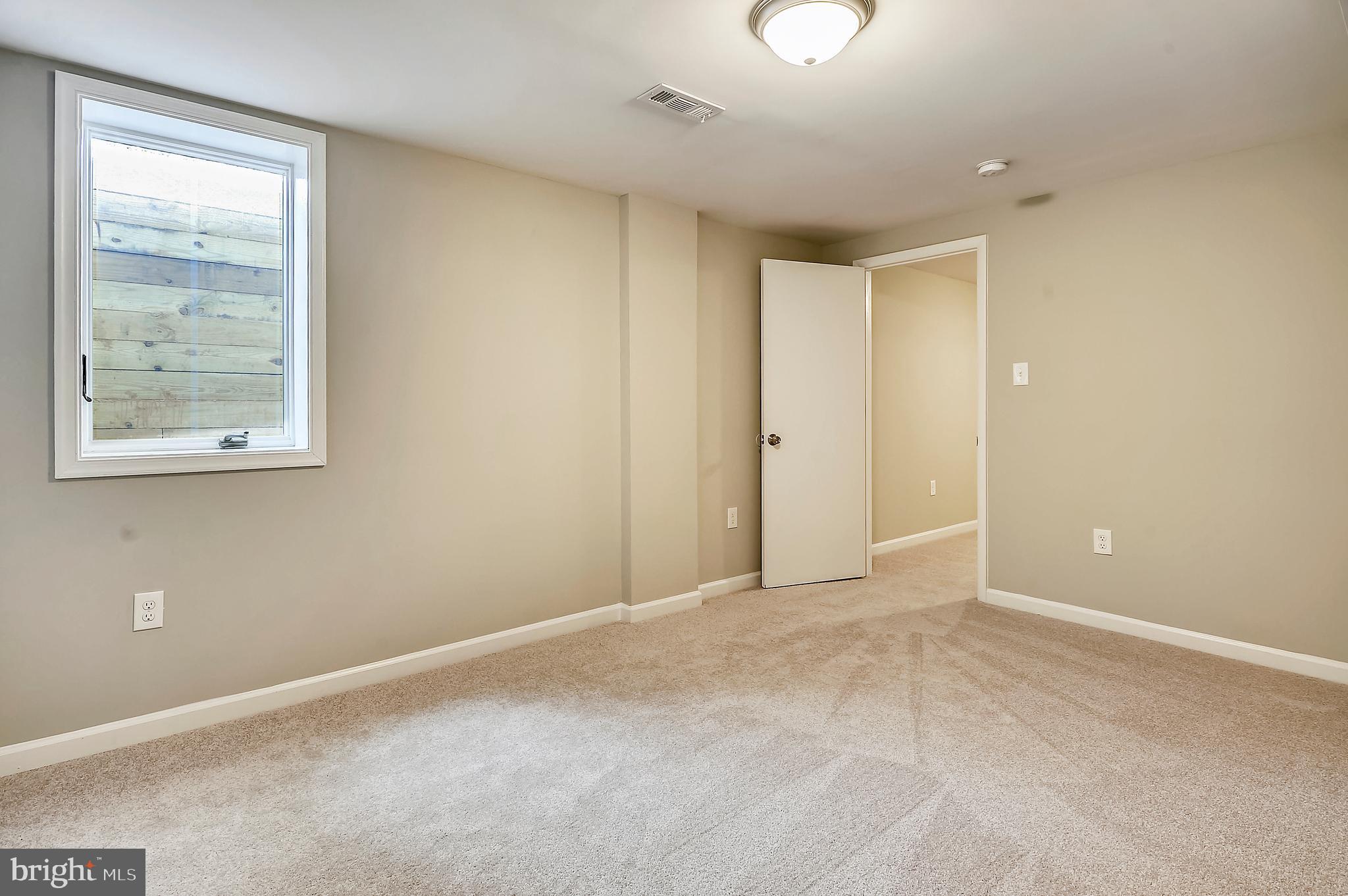 TANTALLON ON THE POTOMAC - Residential