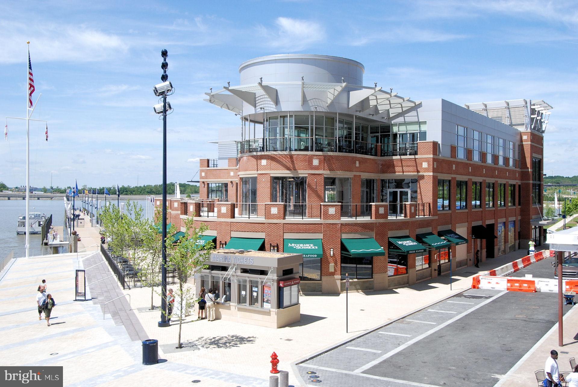 TANTALLON ON THE POTOMAC - Residential