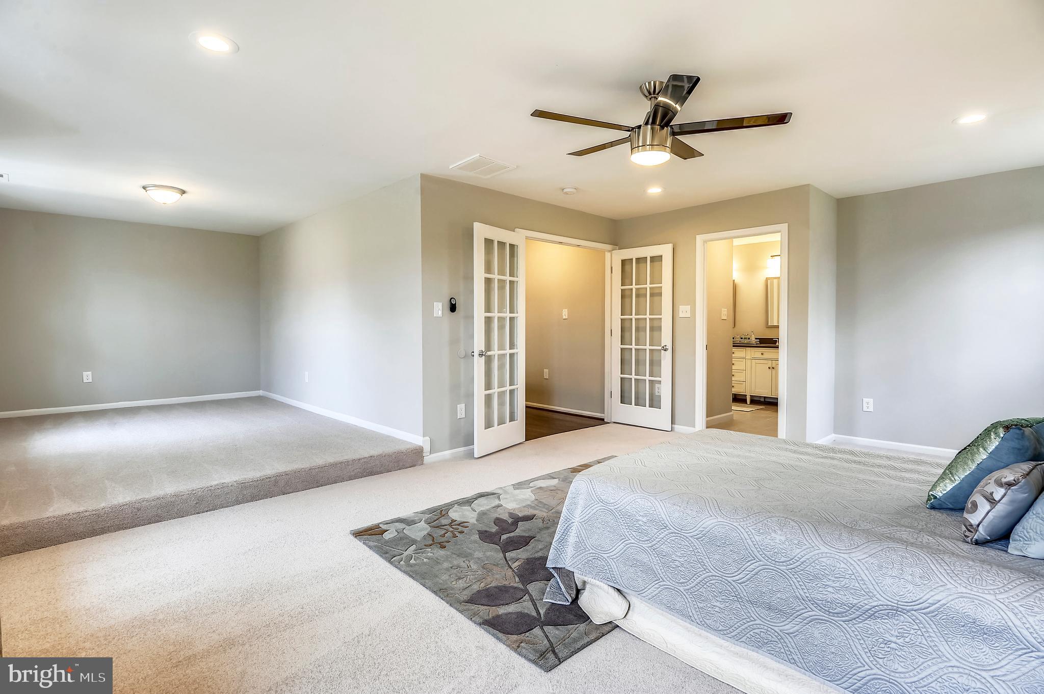 TANTALLON ON THE POTOMAC - Residential