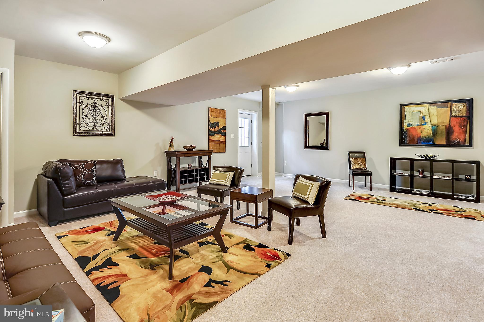 TANTALLON ON THE POTOMAC - Residential