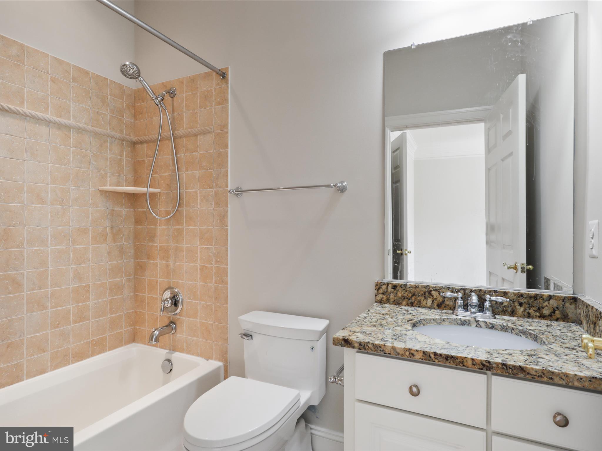 GREENBRIAR PRESERVE - Residential Lease