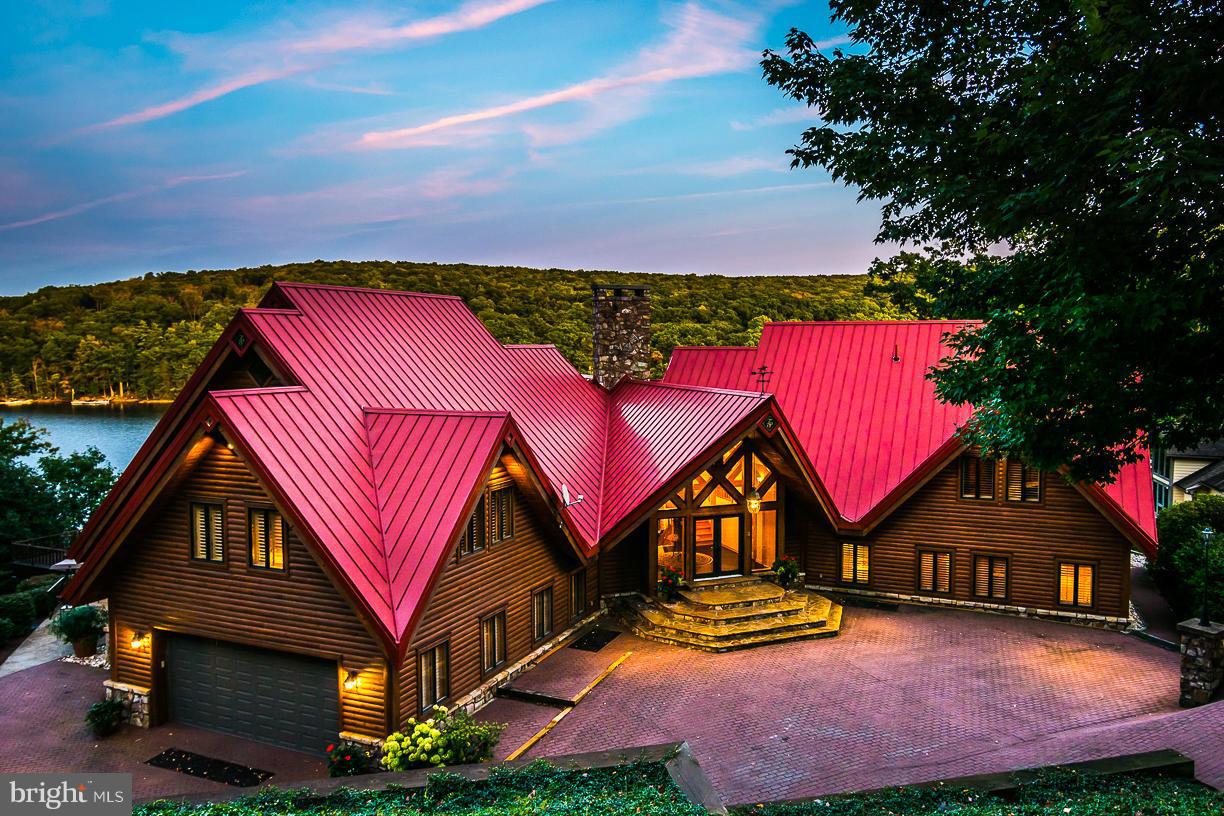 SANDY SHORES - Residential