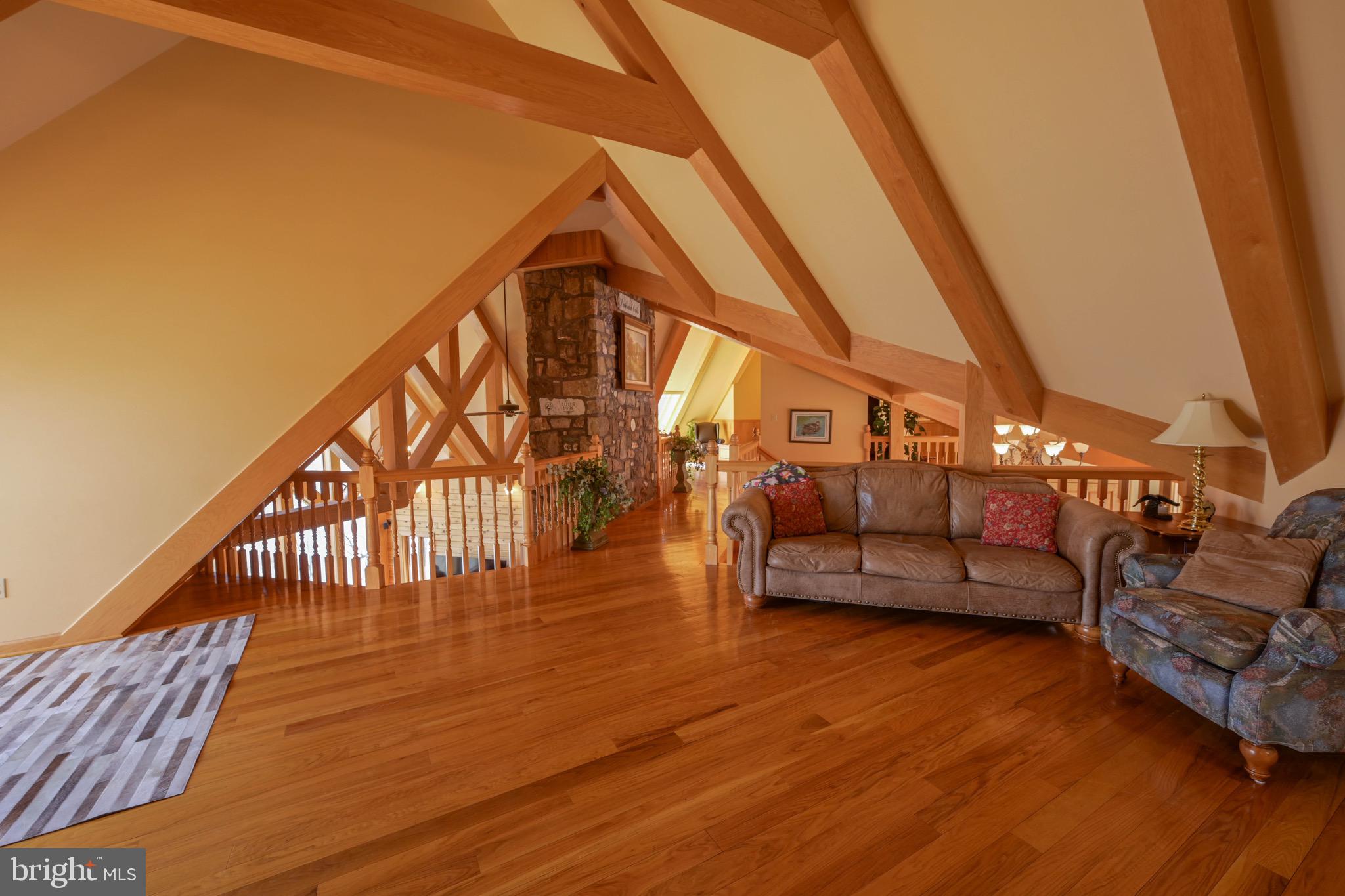 SANDY SHORES - Residential