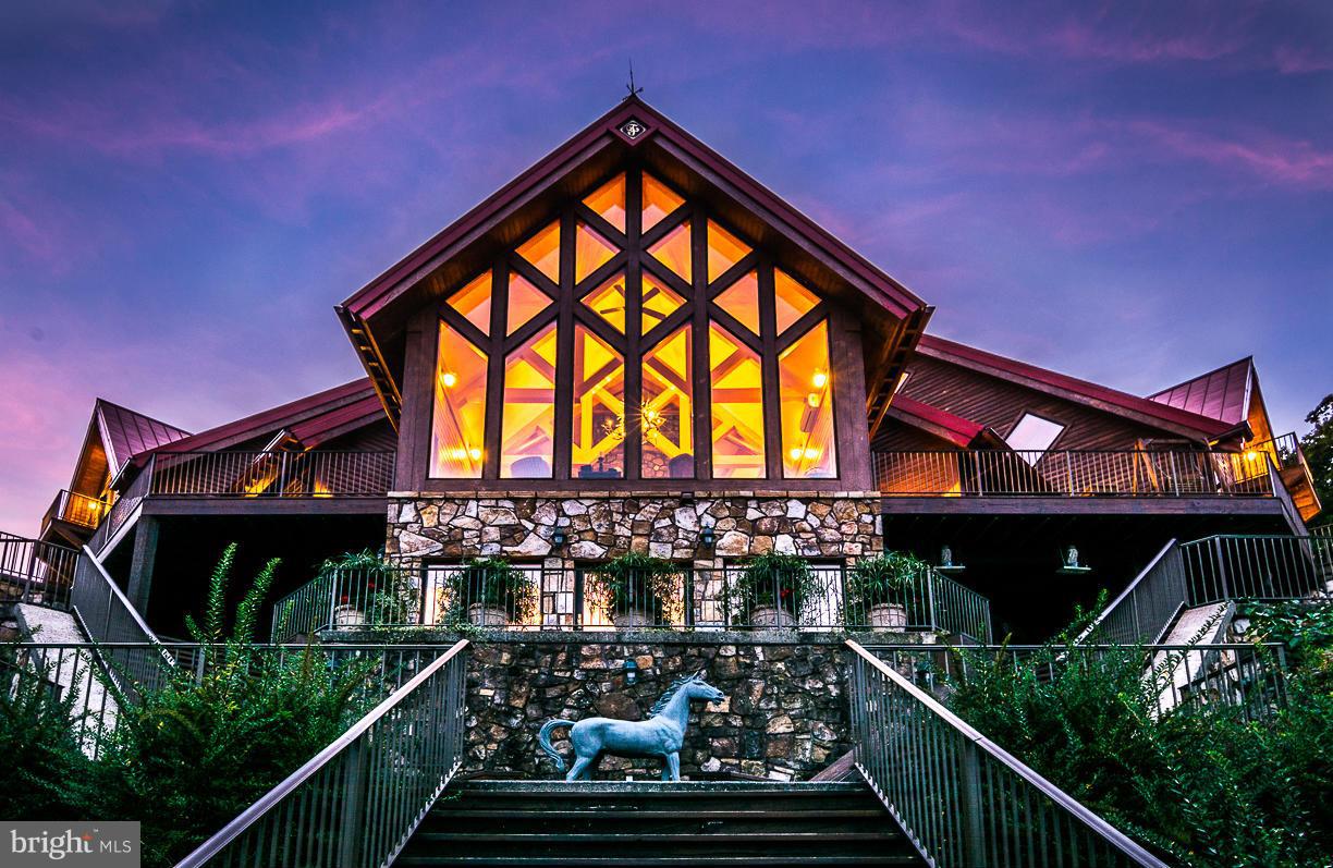 SANDY SHORES - Residential