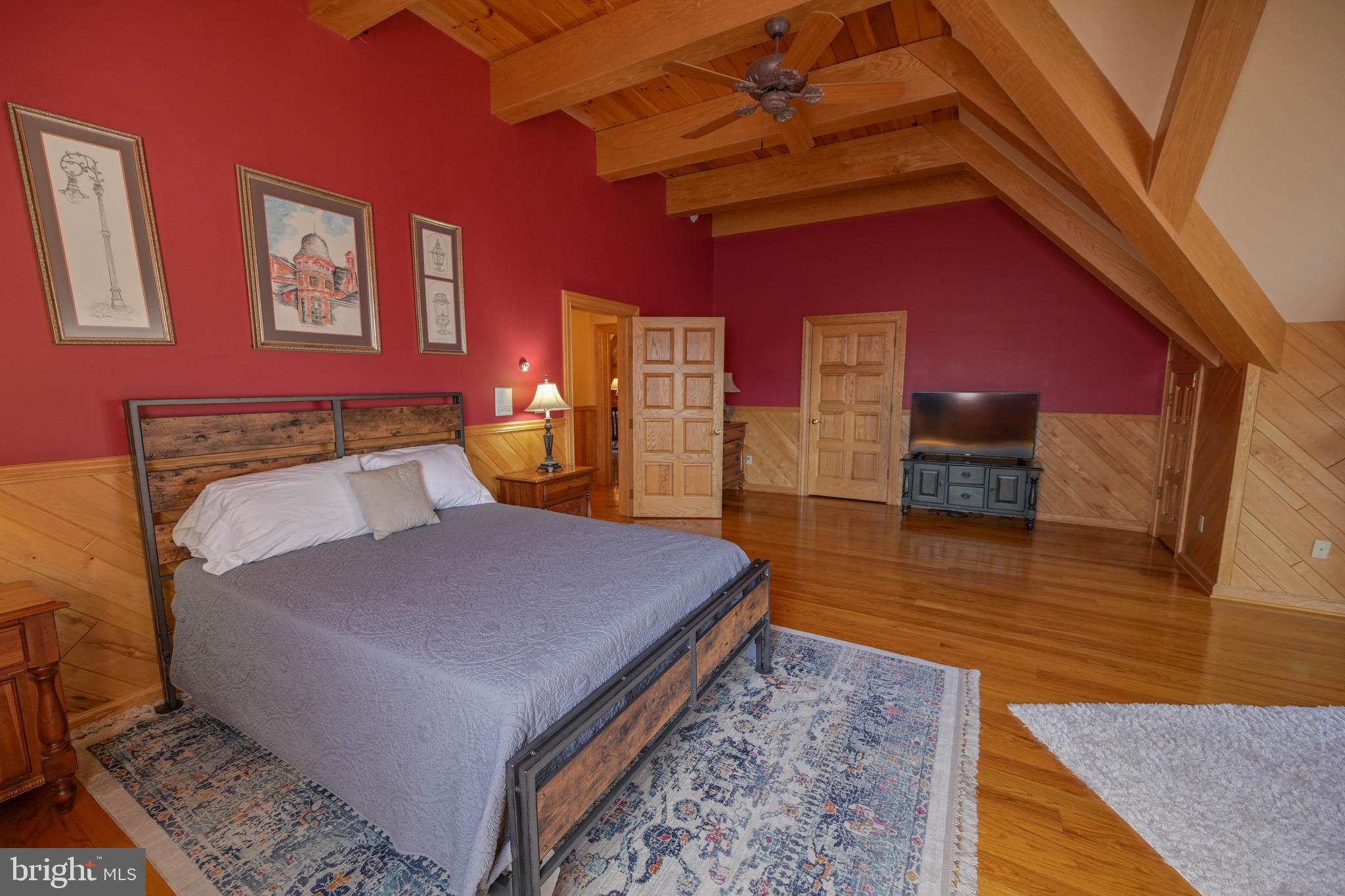 SANDY SHORES - Residential