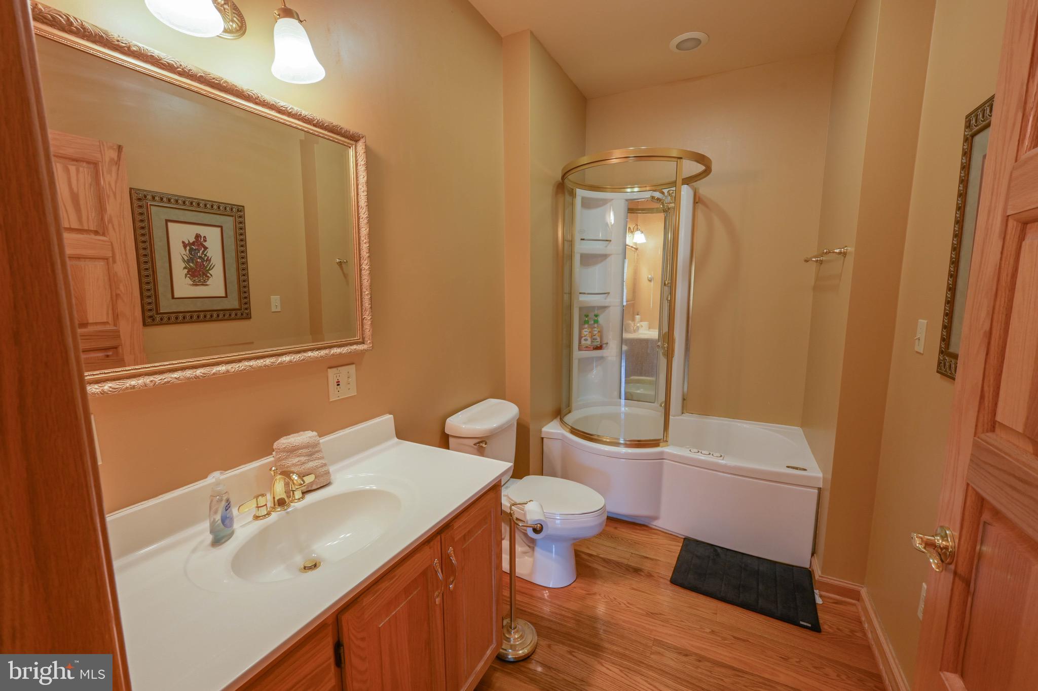 SANDY SHORES - Residential