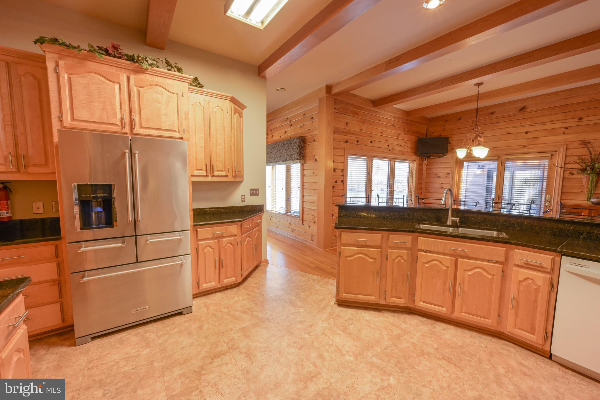 SANDY SHORES - Residential