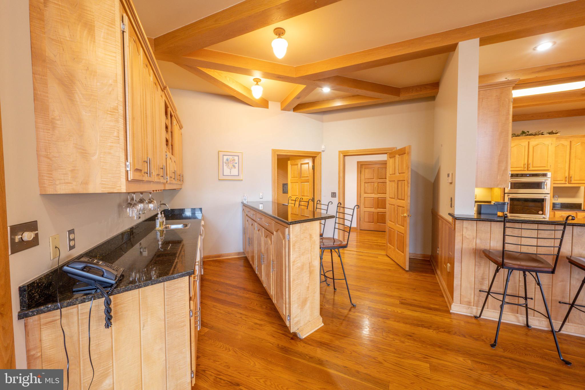 SANDY SHORES - Residential