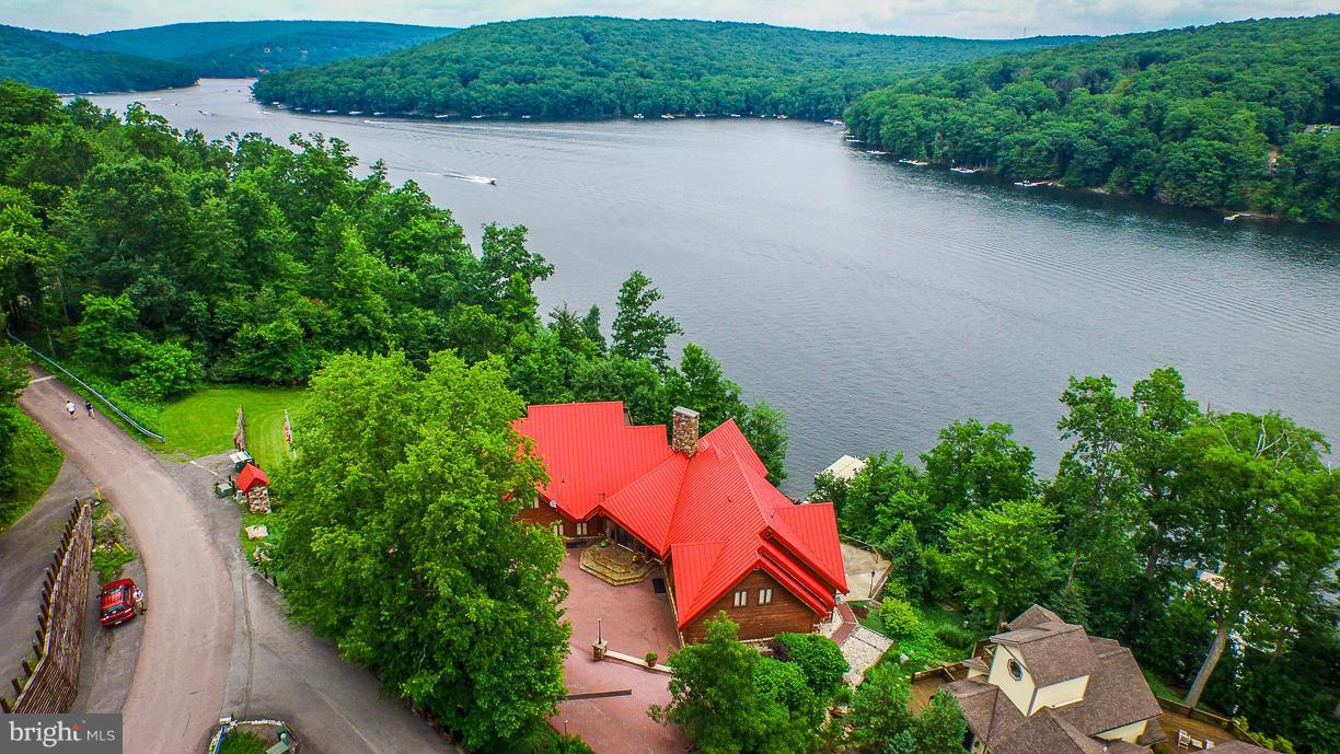 SANDY SHORES - Residential