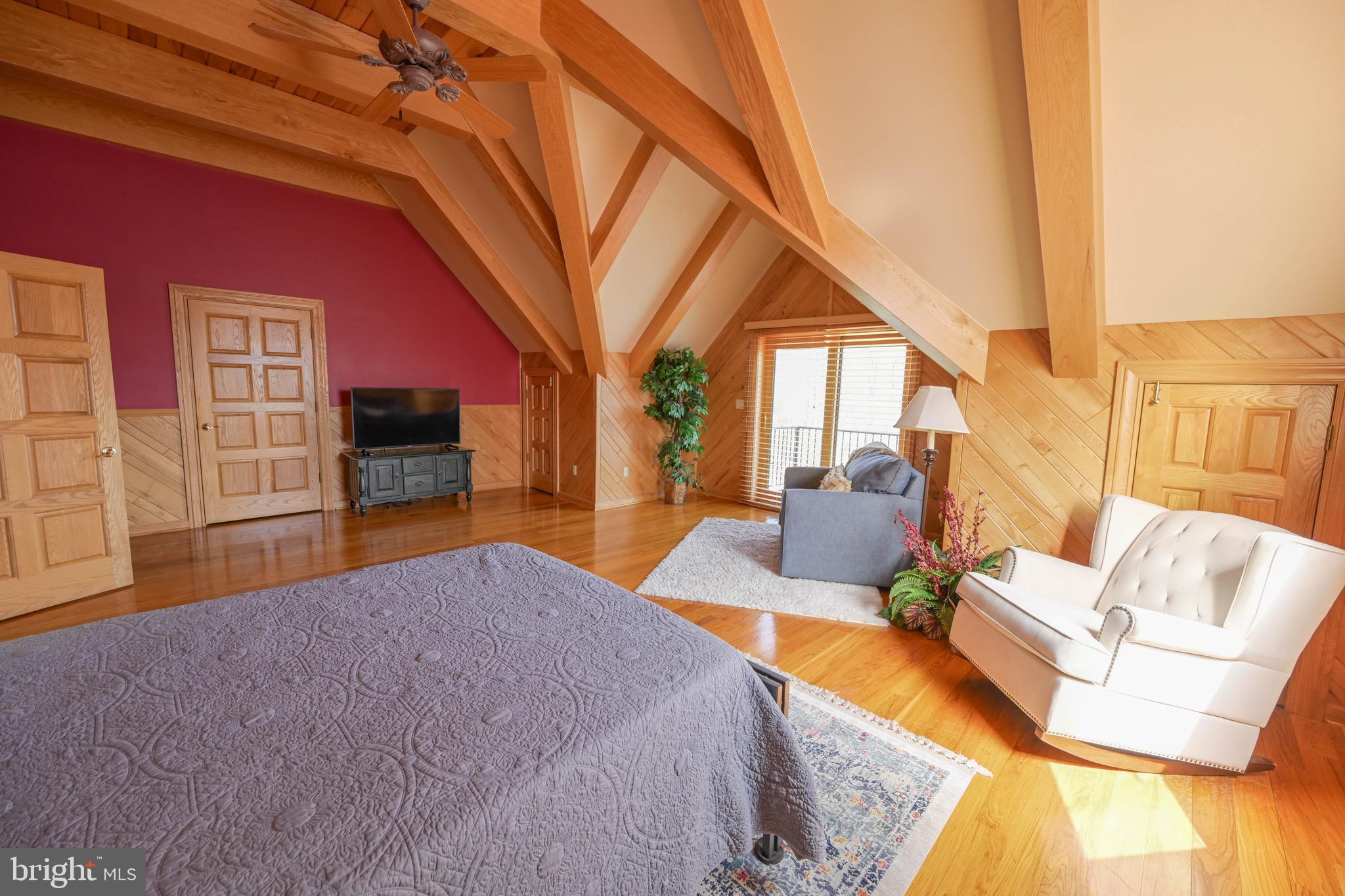 SANDY SHORES - Residential