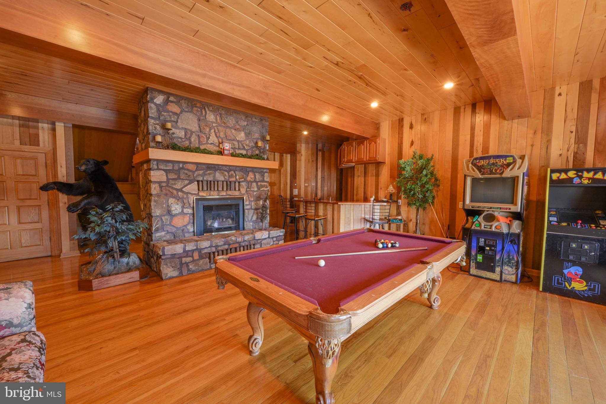 SANDY SHORES - Residential