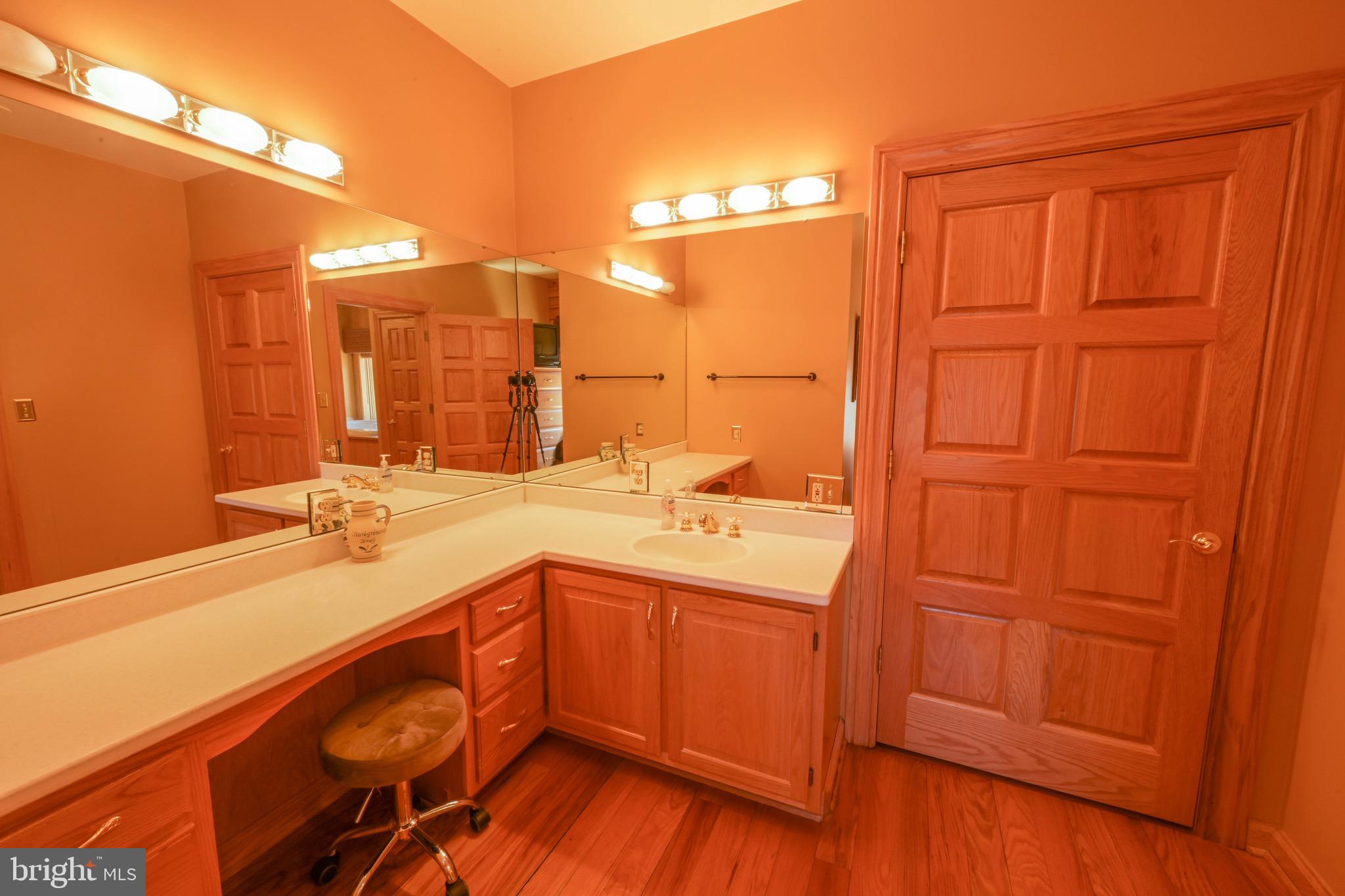 SANDY SHORES - Residential