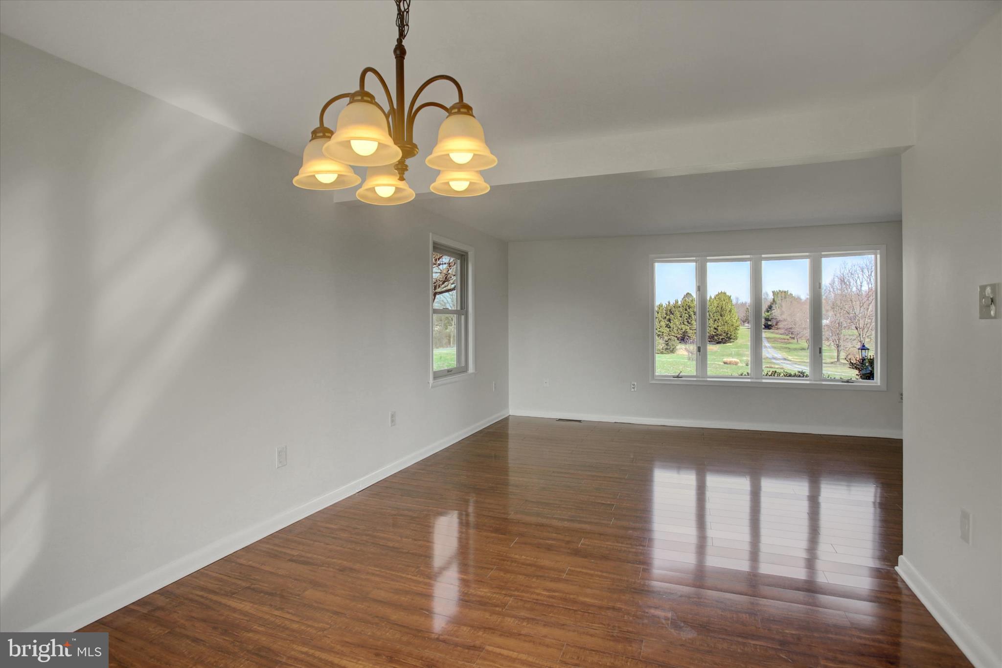 COVERED BRIDGE ESTATES - Residential